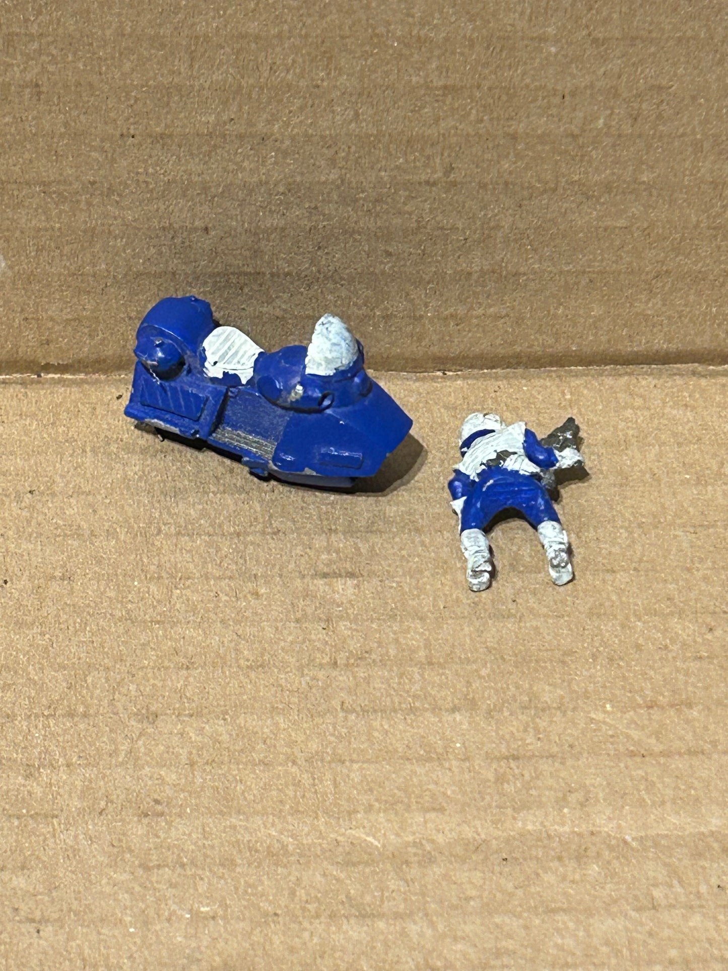 Denizen miniatures FART grav bike