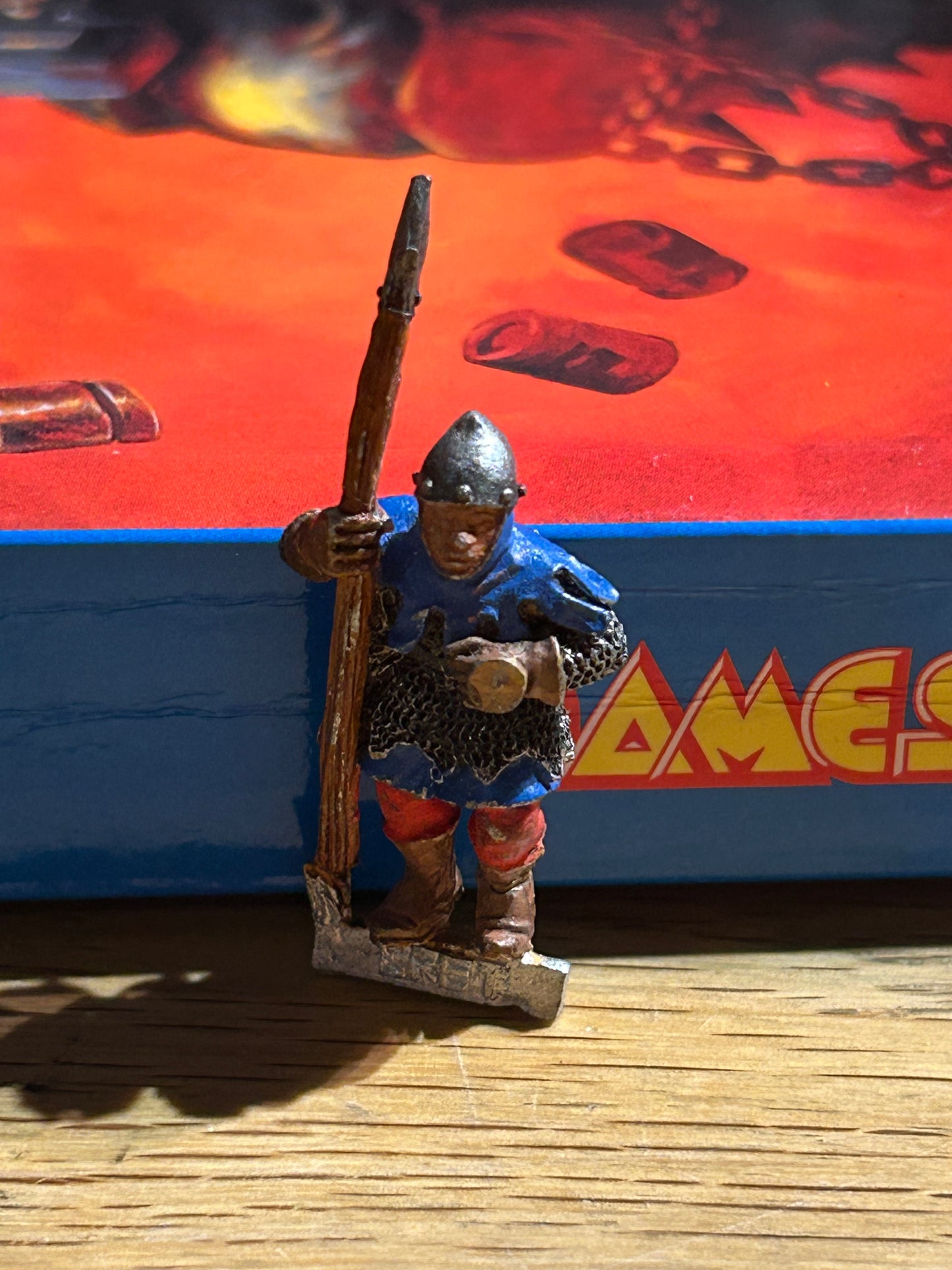 Bretonnian man at arms spearman metal warhammer fantasy