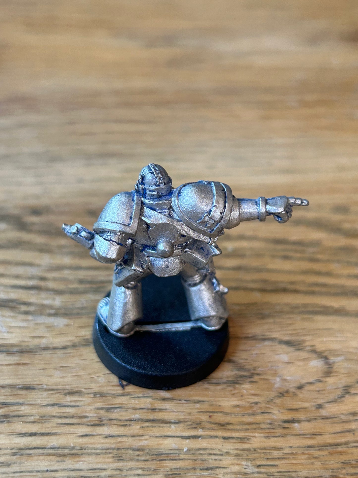 Warhammer 40K Space Marines Classic Veteran Sergeant with Auspex metal