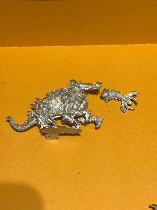 Epic space marine Tyranid Dominatrix