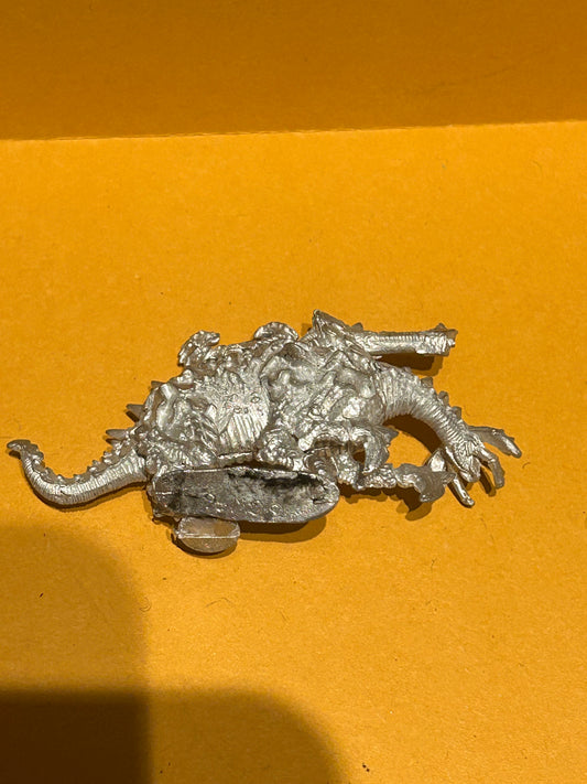 Epic space marine Tyranid Dominatrix