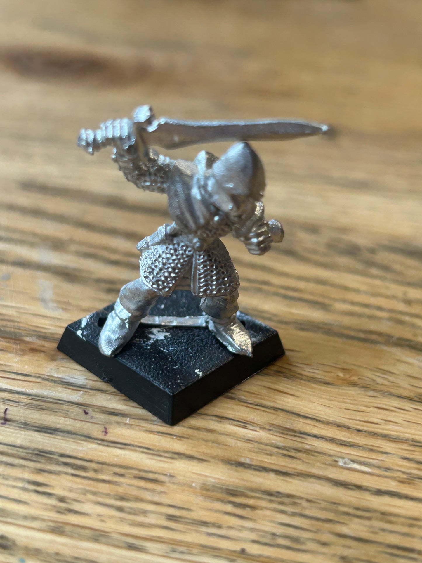 Citadel Warhammer classic 80s Elf Warrior Katha
