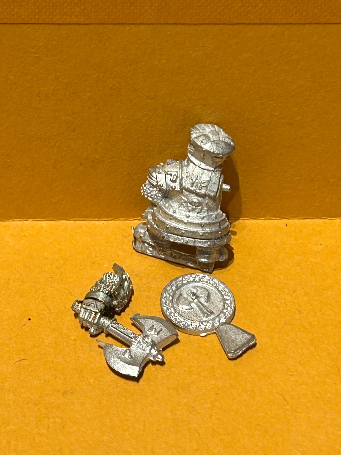 Warhammer fantasy dwarf iron breaker champion old world metal