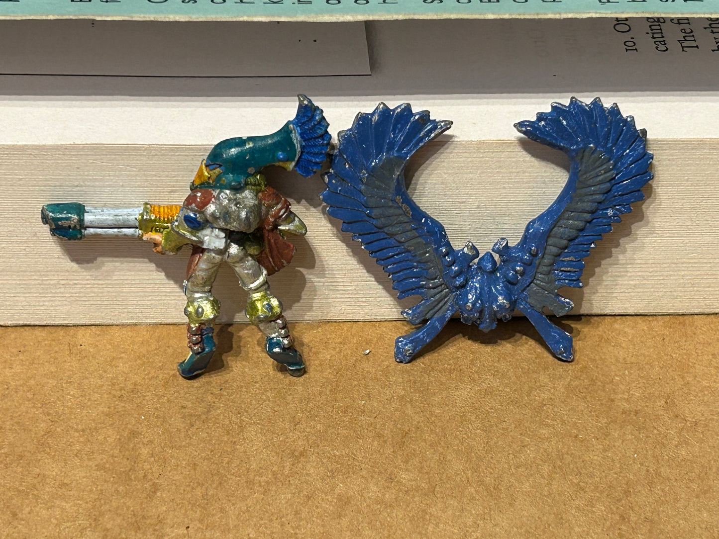 Warhammer 40k Eldar Swooping Hawk Exarch - Metal