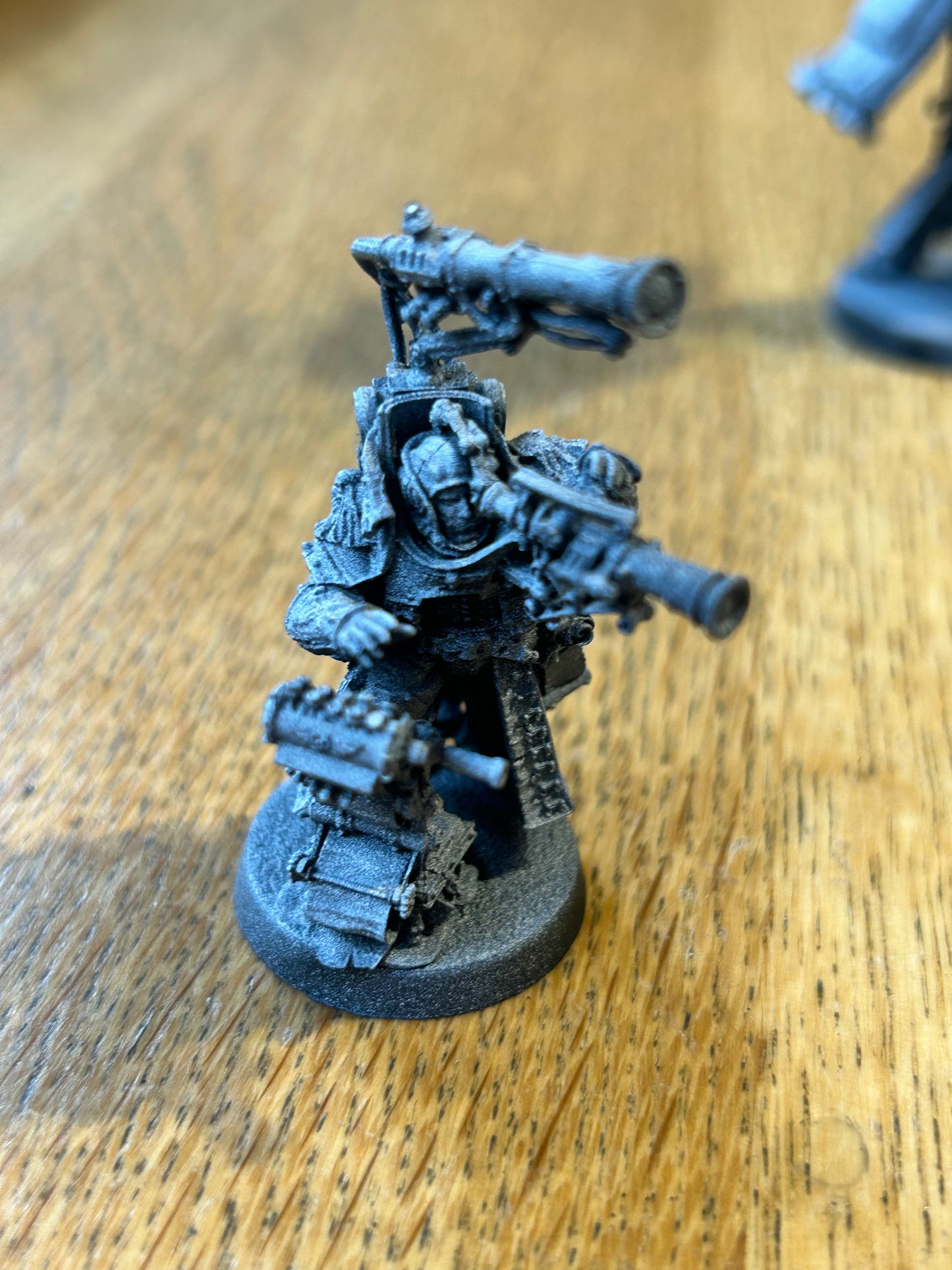 Forgeworld Oop Solar Auxilia Tactical Command Squad Warhammer (leader has broken his sword but the broken part is there to be fixed if possible)