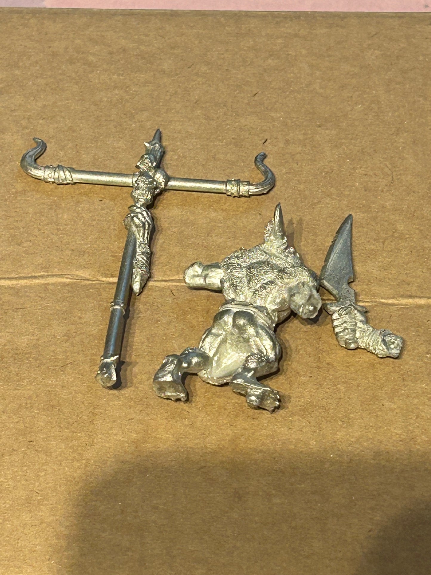 Bullgor Minotaur Standard Bearer Metal Beastmen Beasts Of Chaos Old World