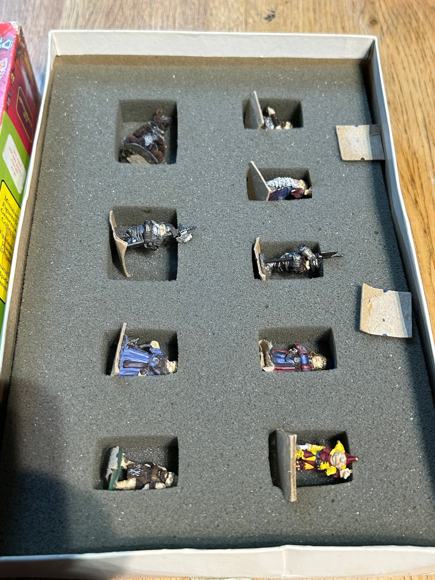 Citadel Miniatures Set Two The Dwarf King's Court from Games Workshop (complete but box has quite a bit of damage)