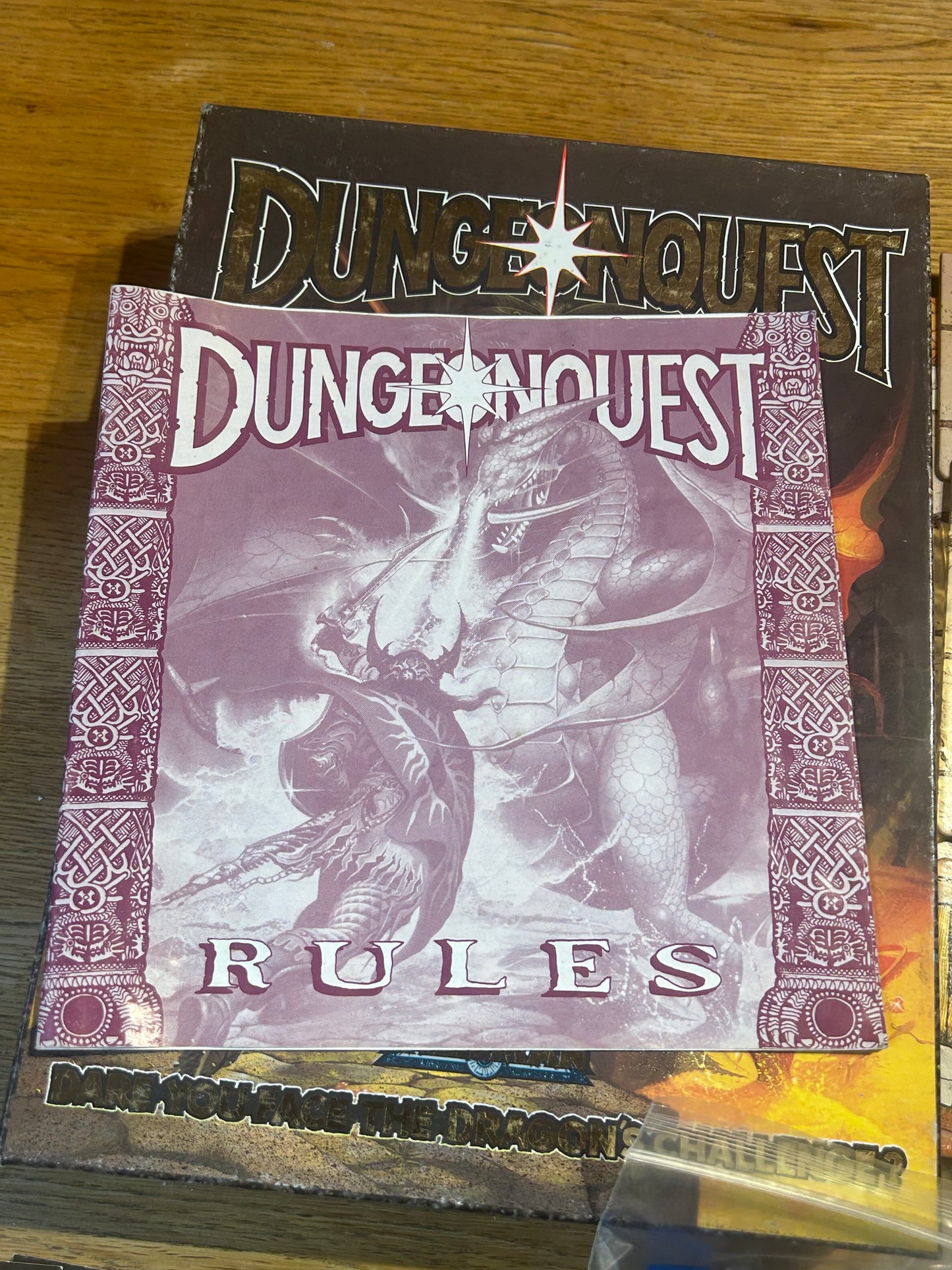 DUNGEONQUEST GAMES WORKSHOP 1987 BOARD GAME (complete except for 3 little plastic cones which can be substituted for anything)
