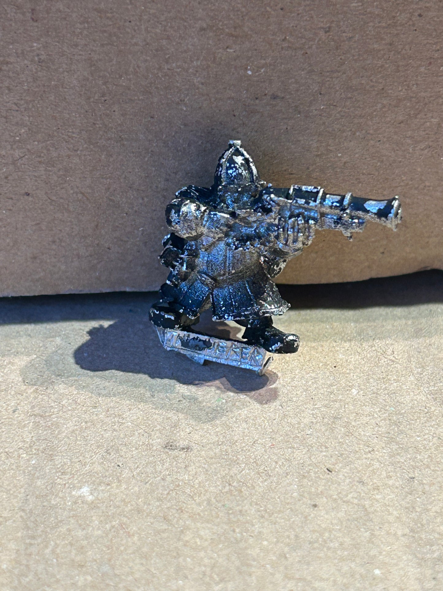 Warhammer fantasy dwarf thunderer