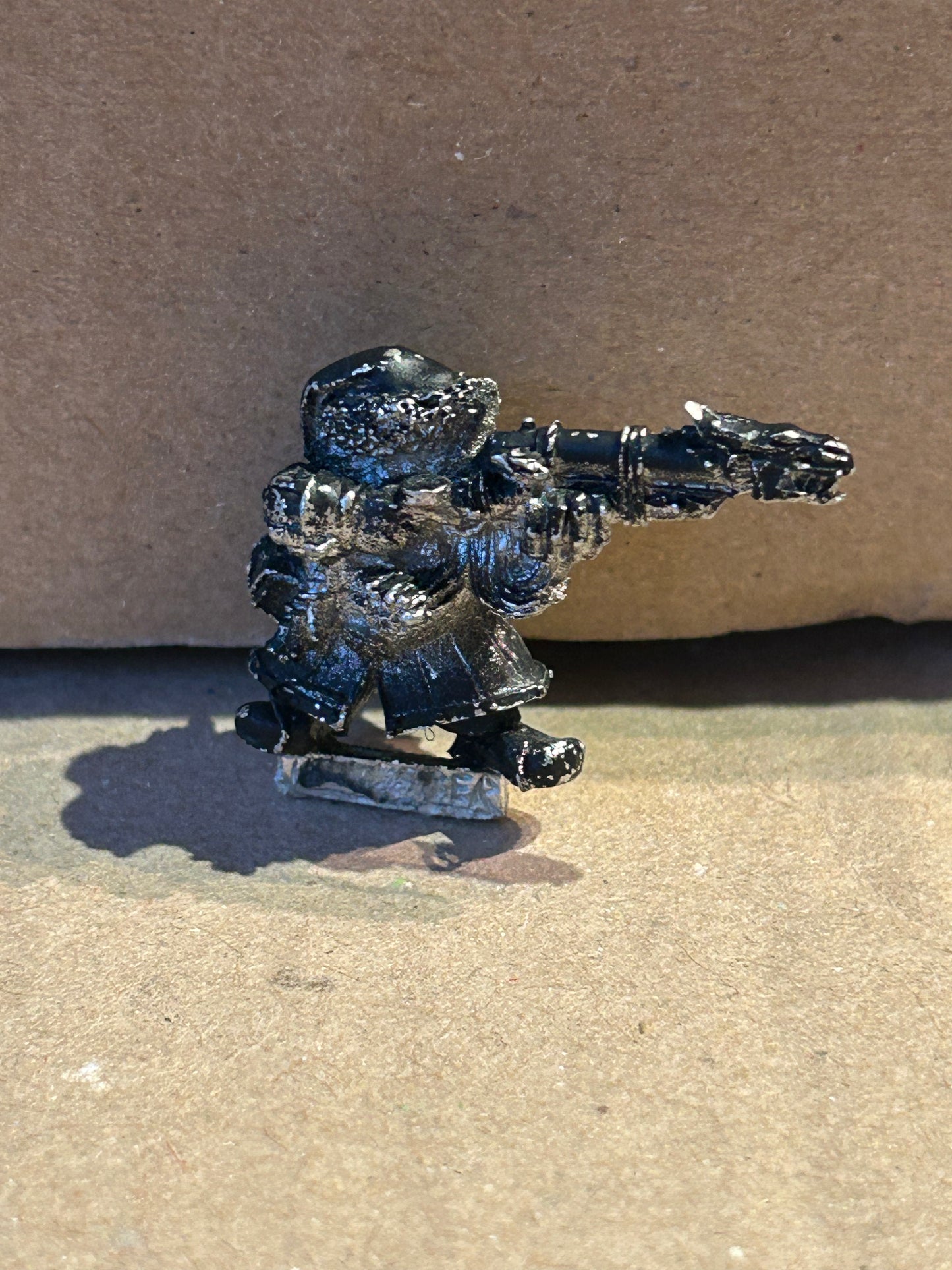 Warhammer fantasy dwarf thunderer