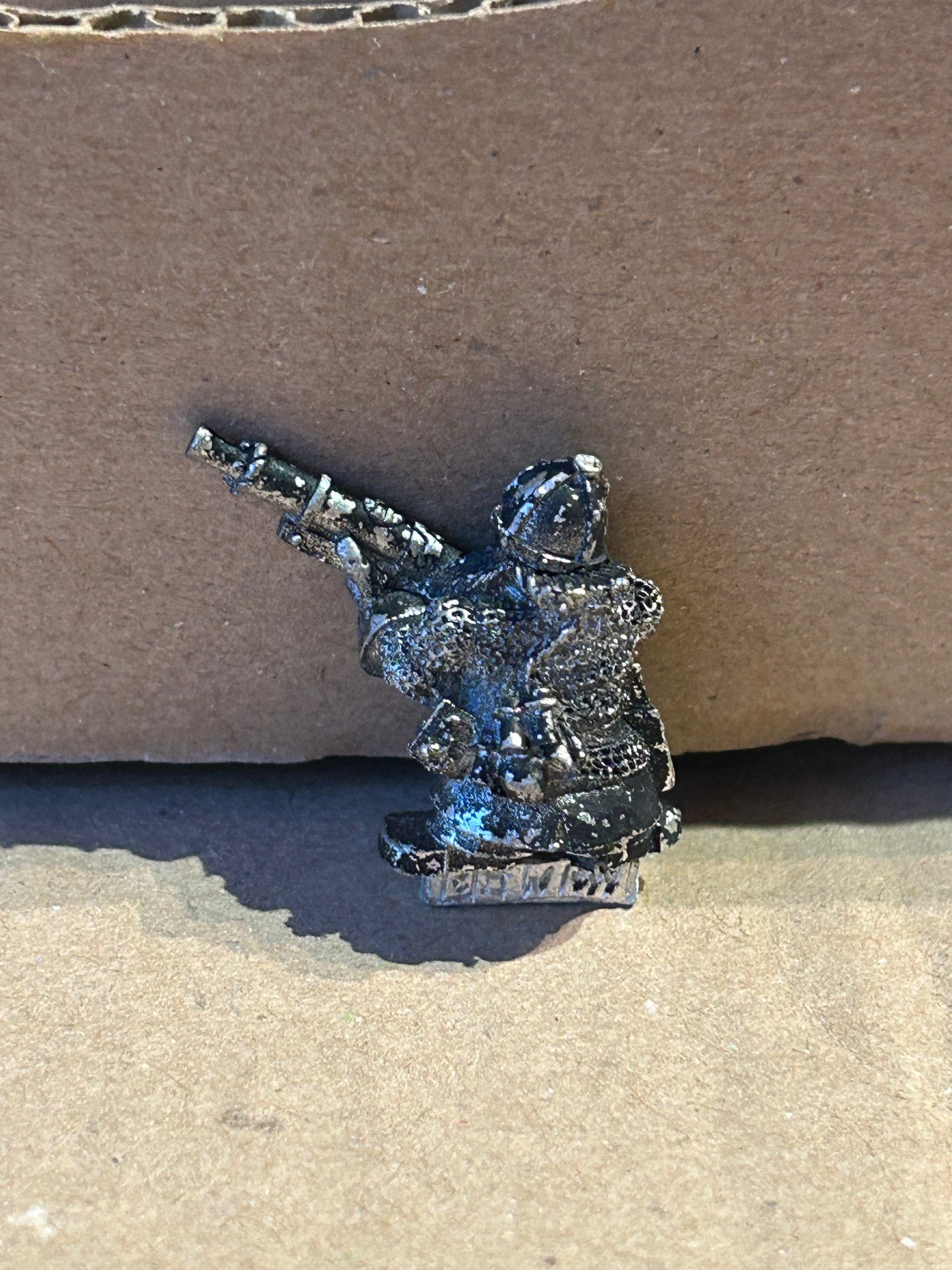 Warhammer fantasy dwarf thunderer