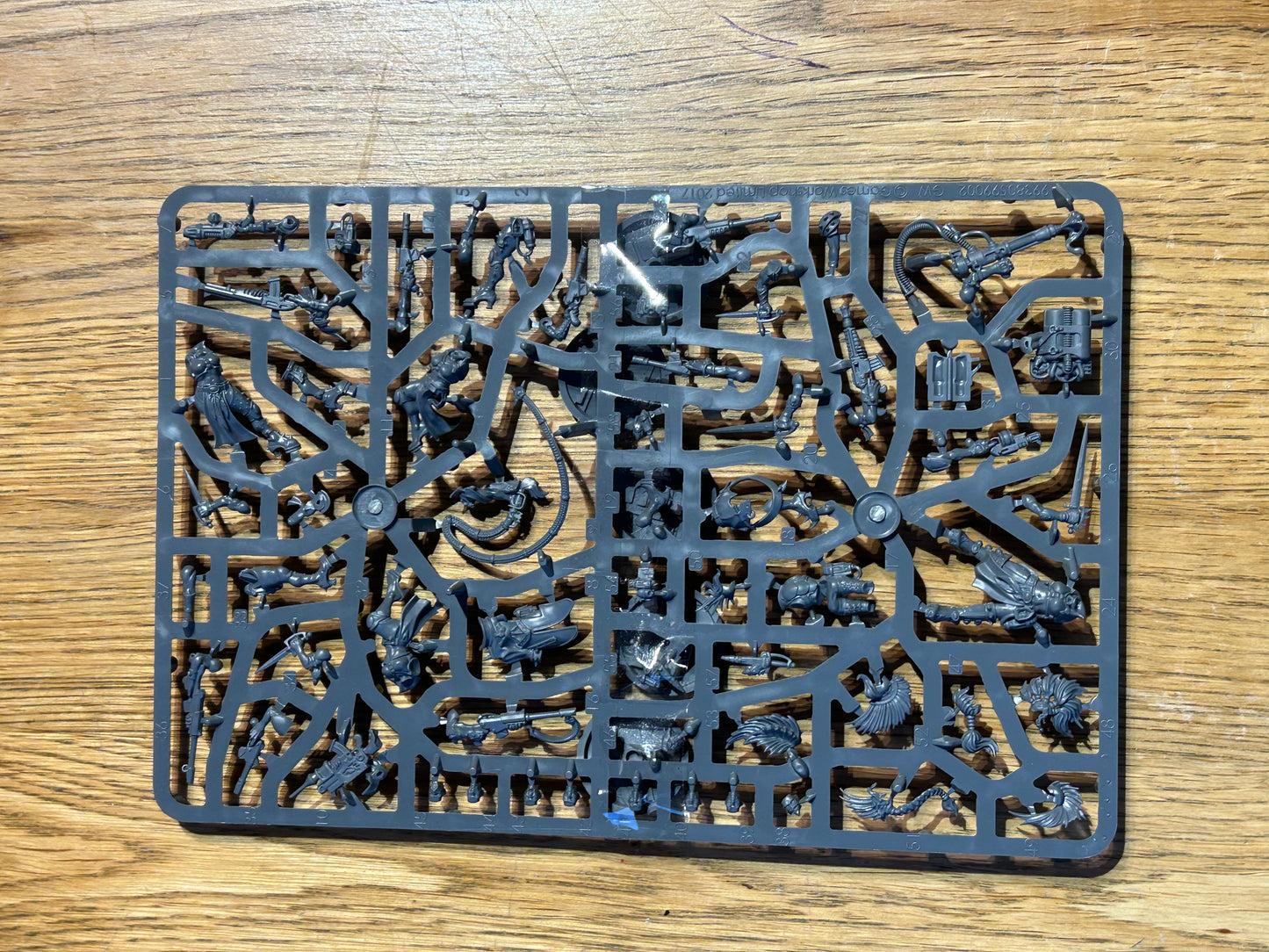 Necromunda Escher gang Sprue (only one Sprue, I think it contains half the gang)