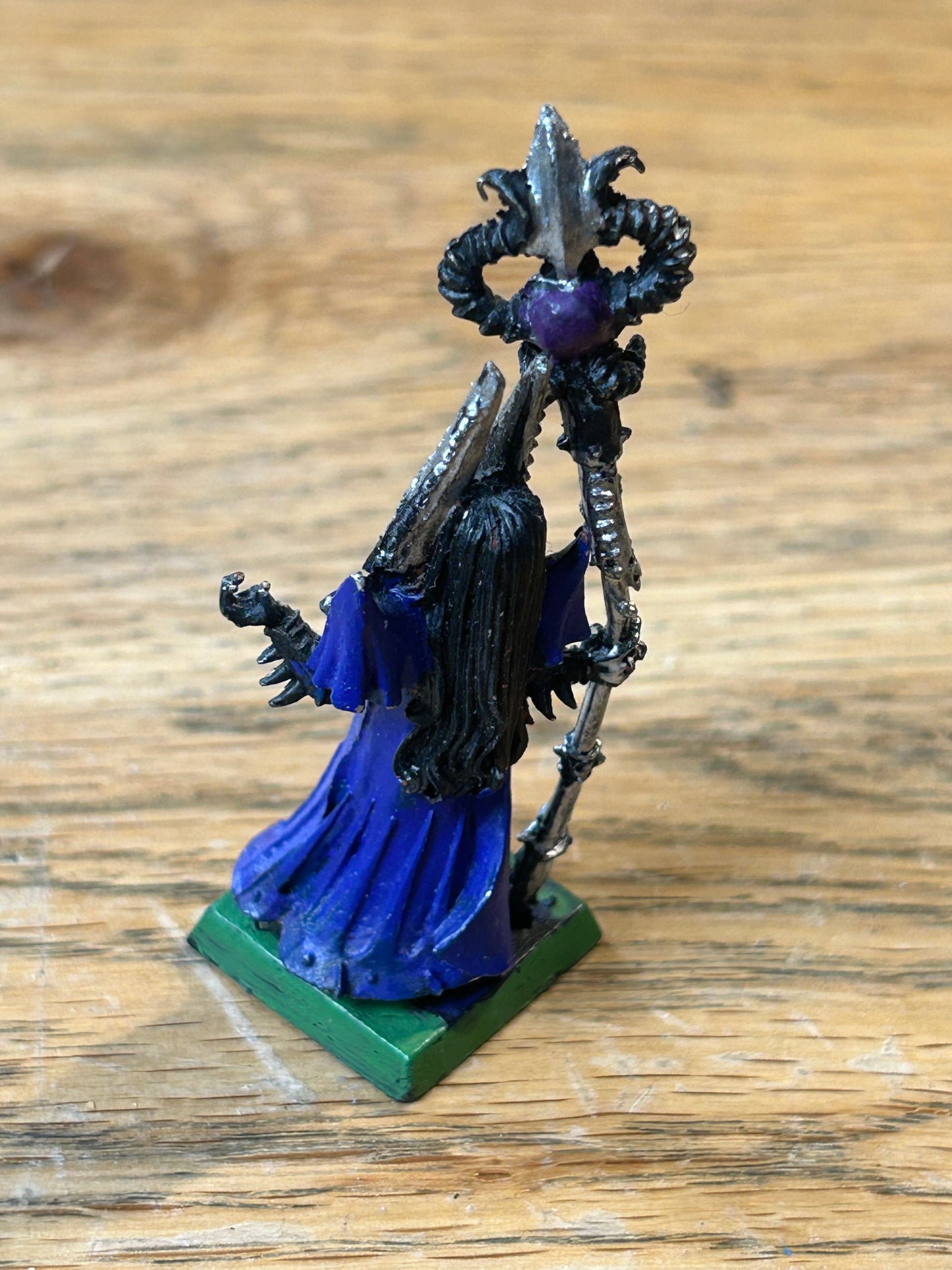 Warhammer Fantasy Dark Elf Sorceress metal