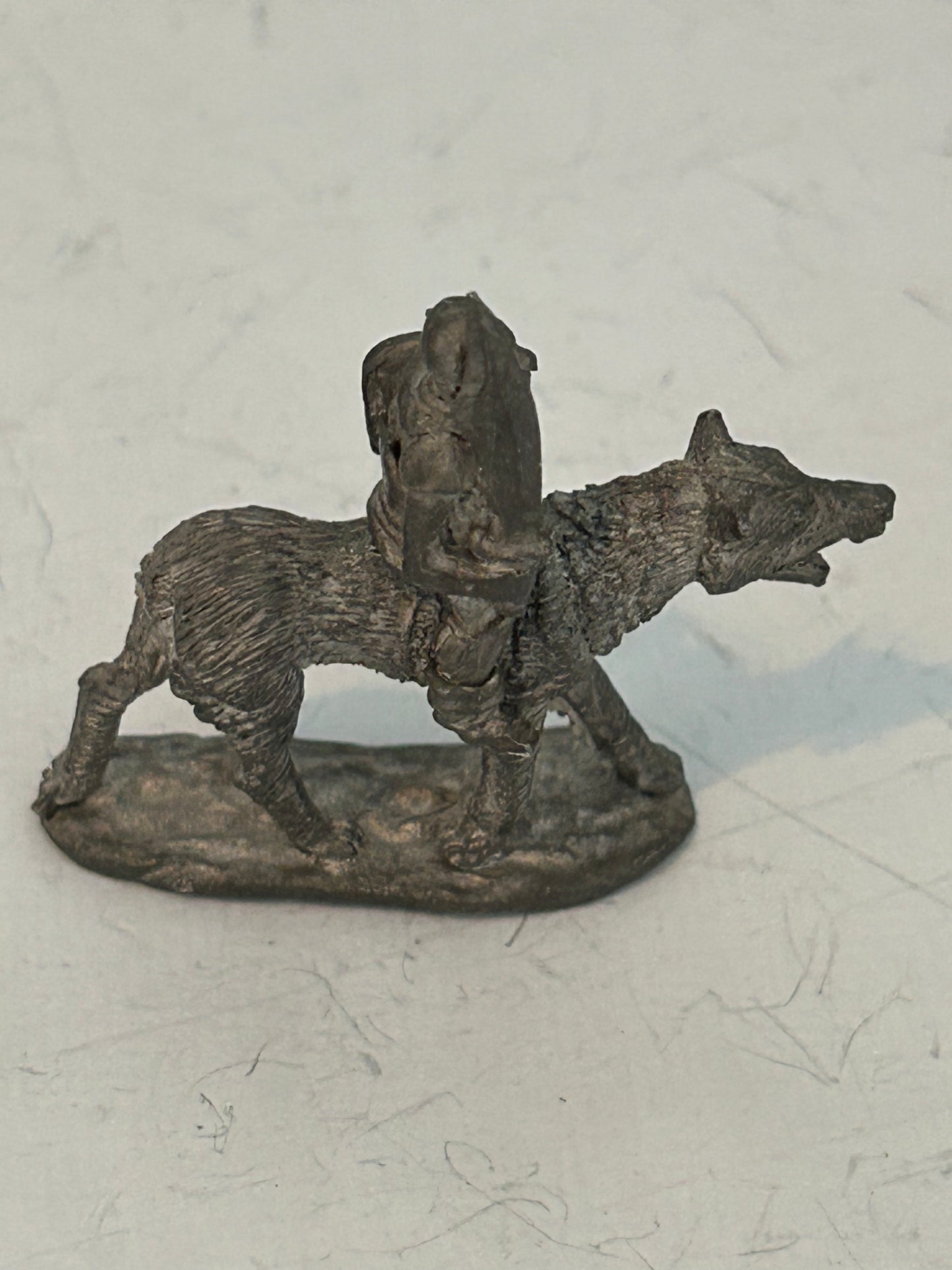 Warhammer - Orcs & Goblins - Classic C21 Red Goblin Wolf Rider