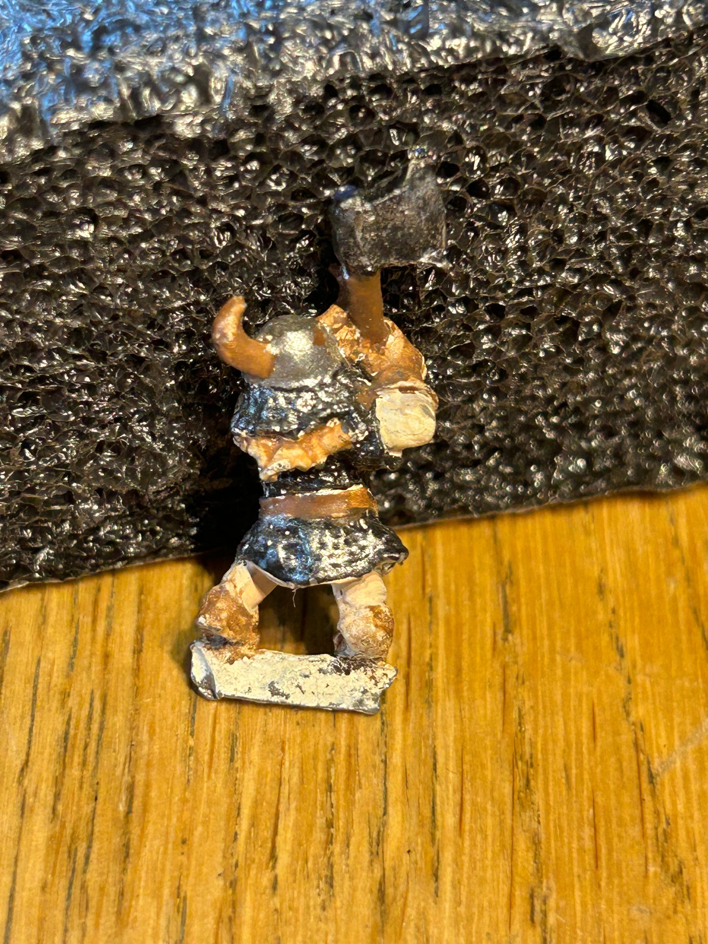 Games Workshop Warhammer Norse Dwarf with Axe Dwarves Metal Figure Army B2