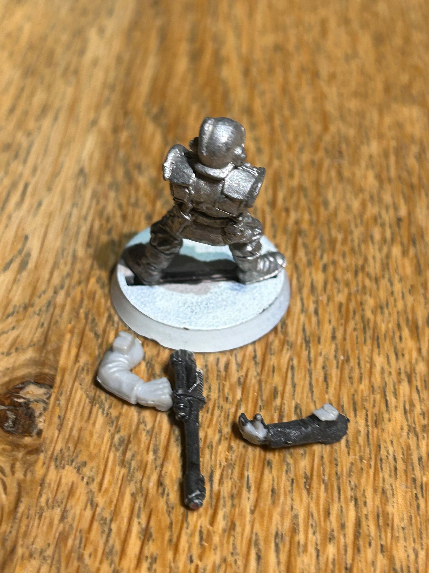 Rogue Trader Warhammer 40k imperial guard trooper