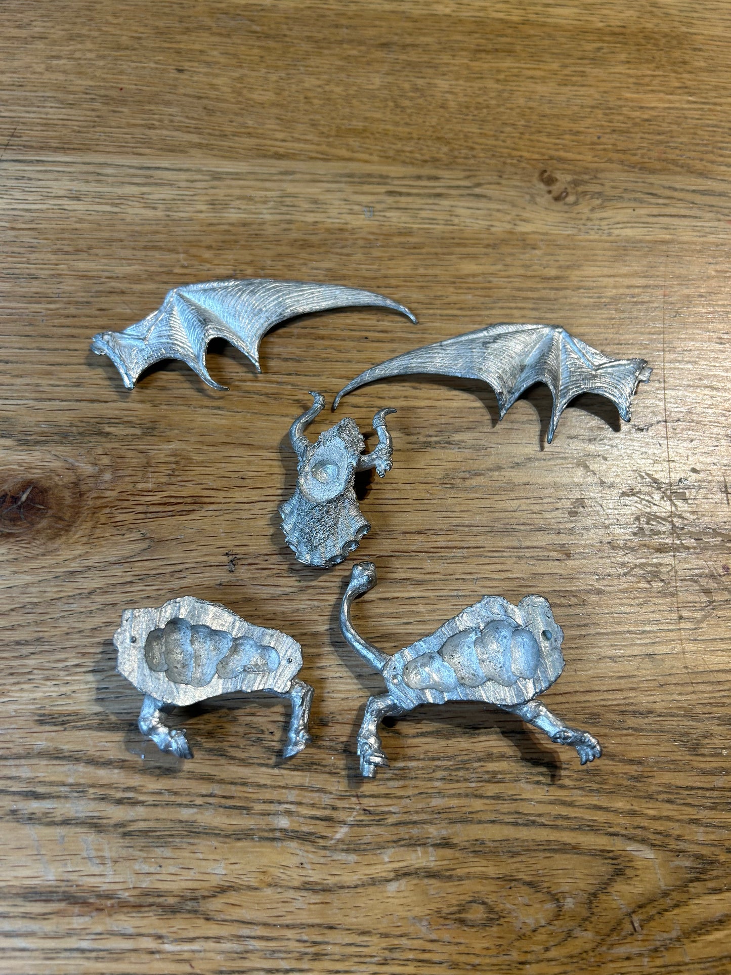 Warhammer Chaos Dwarf Mighty Lammasu METAL WFB Very rare ( no rider or banner)