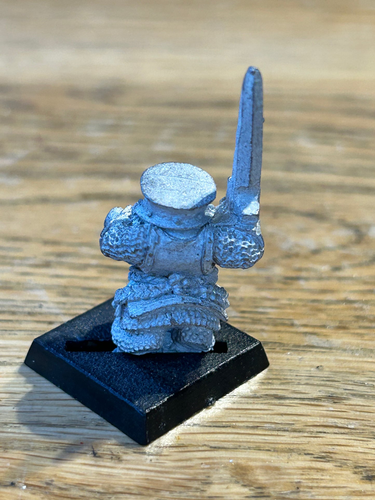 Citadel Warhammer fantasy 90s Marauder Dwarf Longbeard (undercoated white)