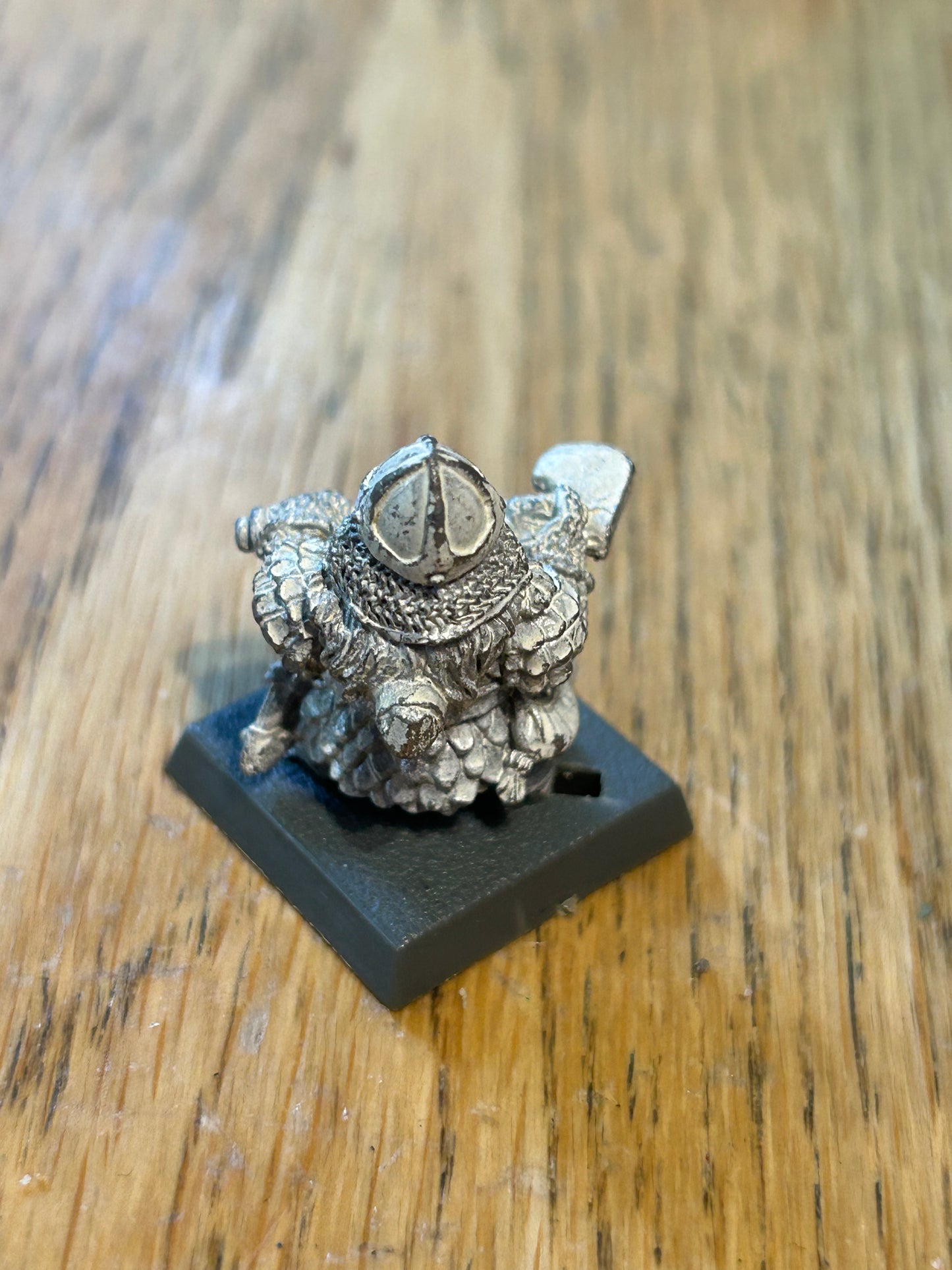 Citadel Miniatures Warhammer 4311 Norse Dwarfs Axe 24