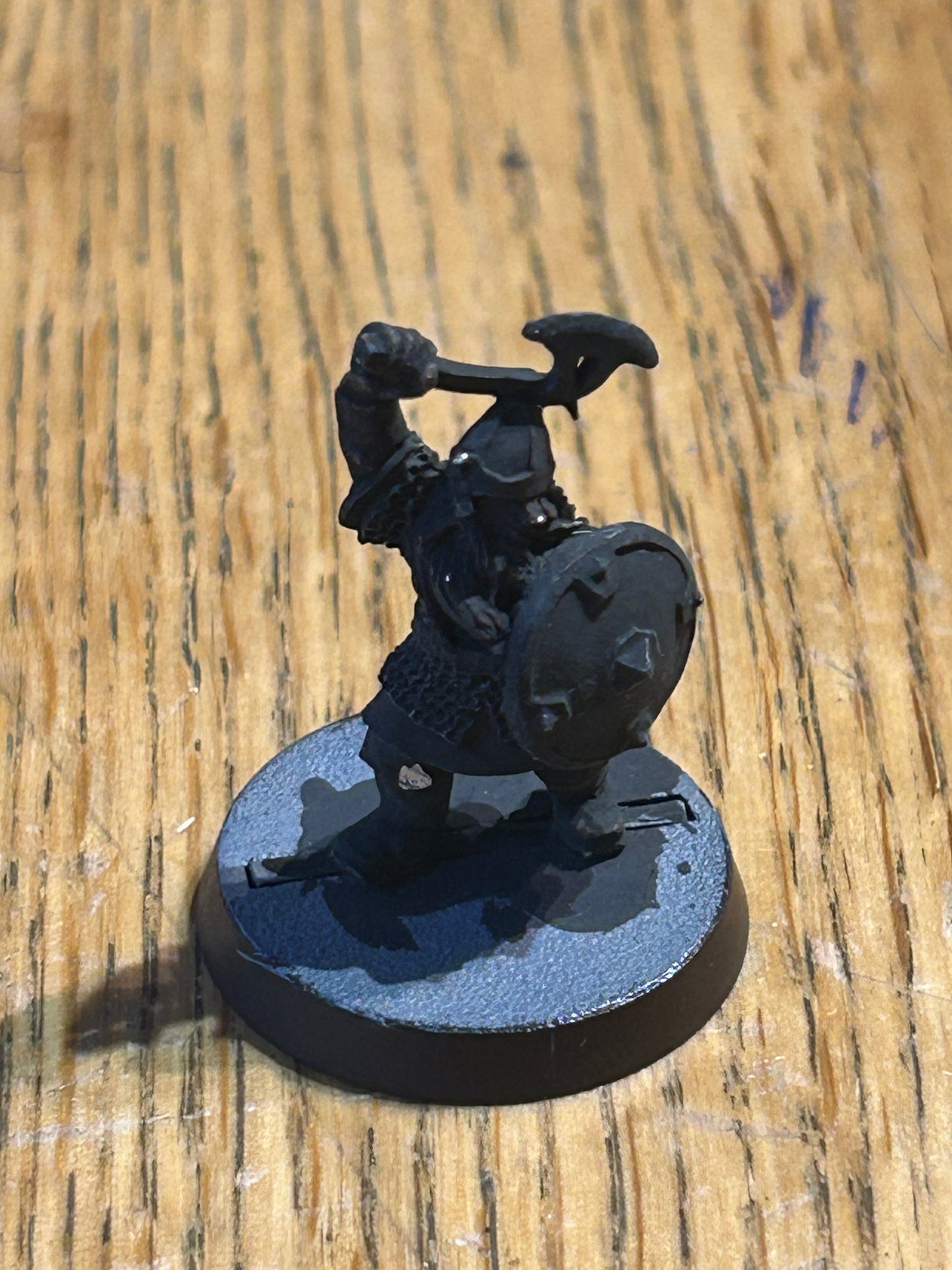 MESBG Moria dwarf with shield and axe (4 of this sculpt available) metal