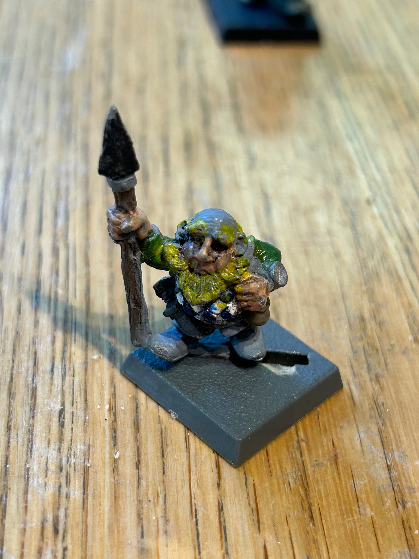 Marauder miniatures mm10 dwarfs DW 20
w. Spear & Shield, no Helmet uncatalogued