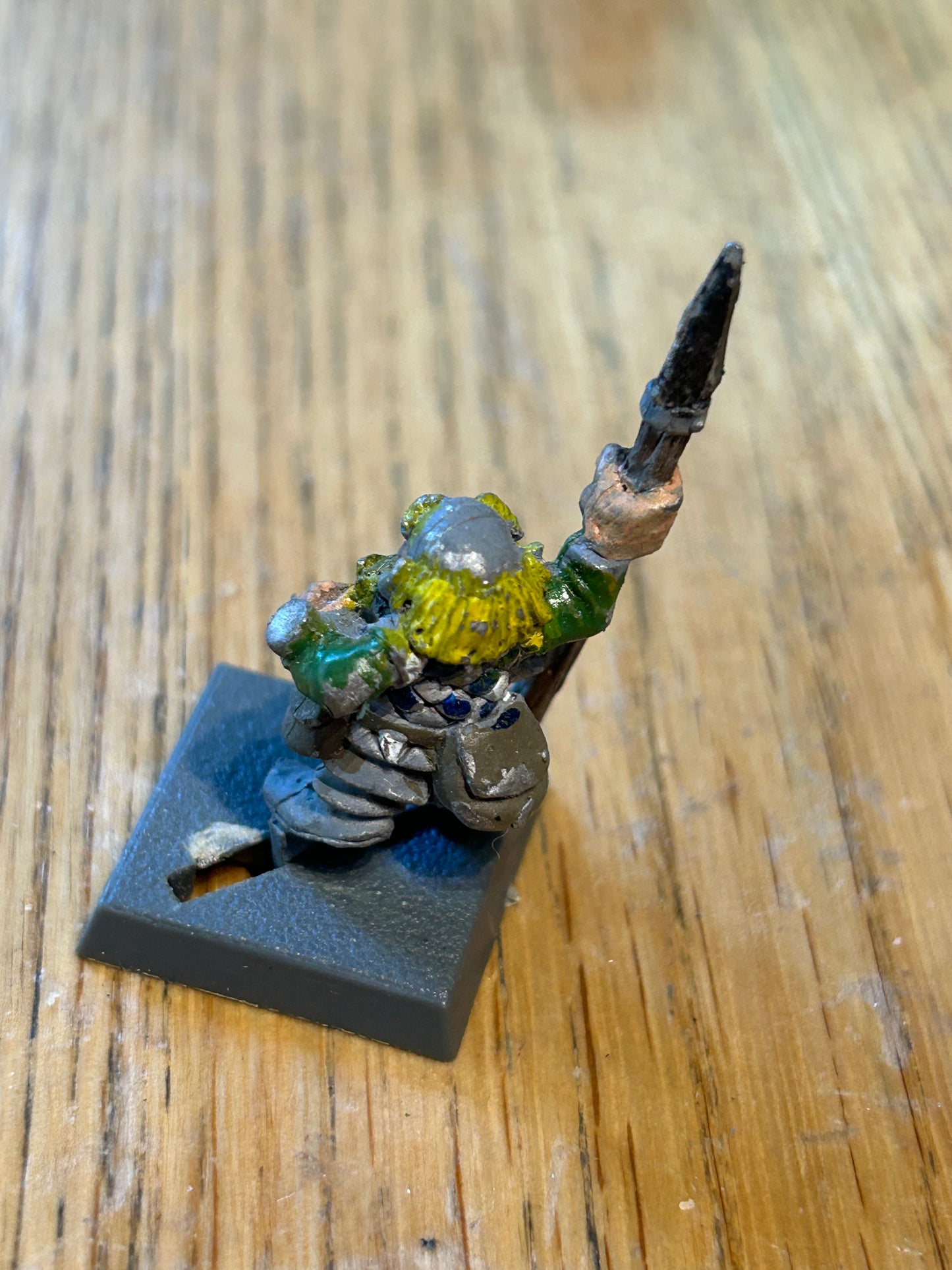 Marauder miniatures mm10 dwarfs DW 20
w. Spear & Shield, no Helmet uncatalogued