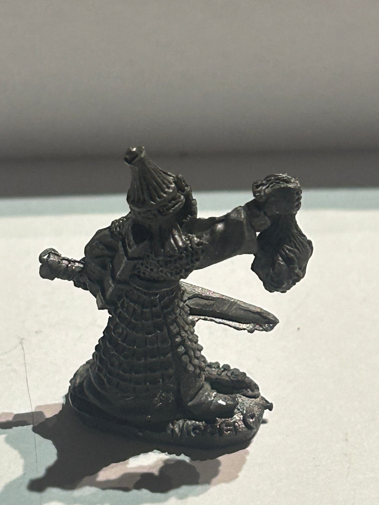Warhammer fantasy c08 high elf fighter with severed head