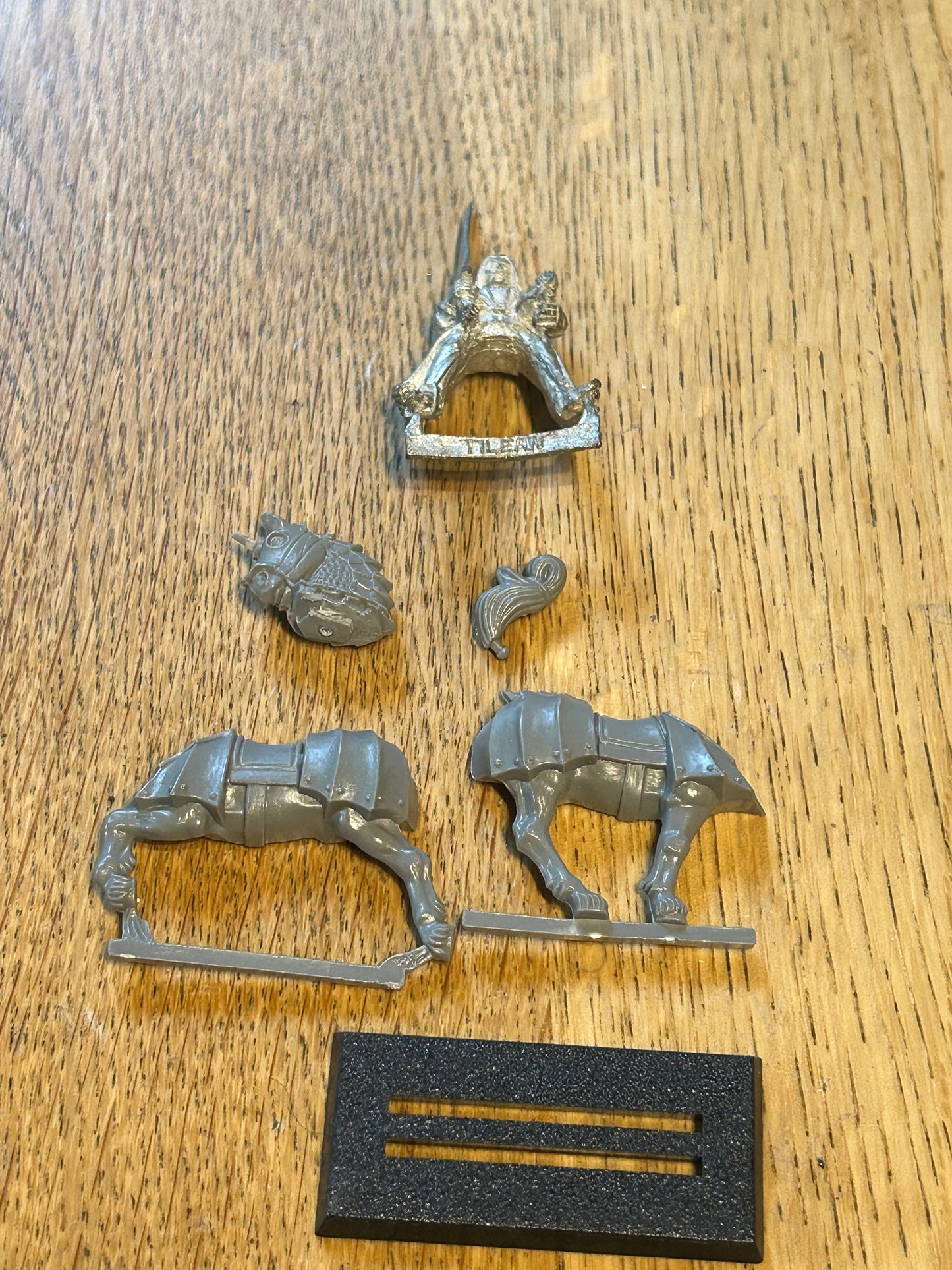 Mounted General Dogs of War - Warhammer Fantasy Games Workshop