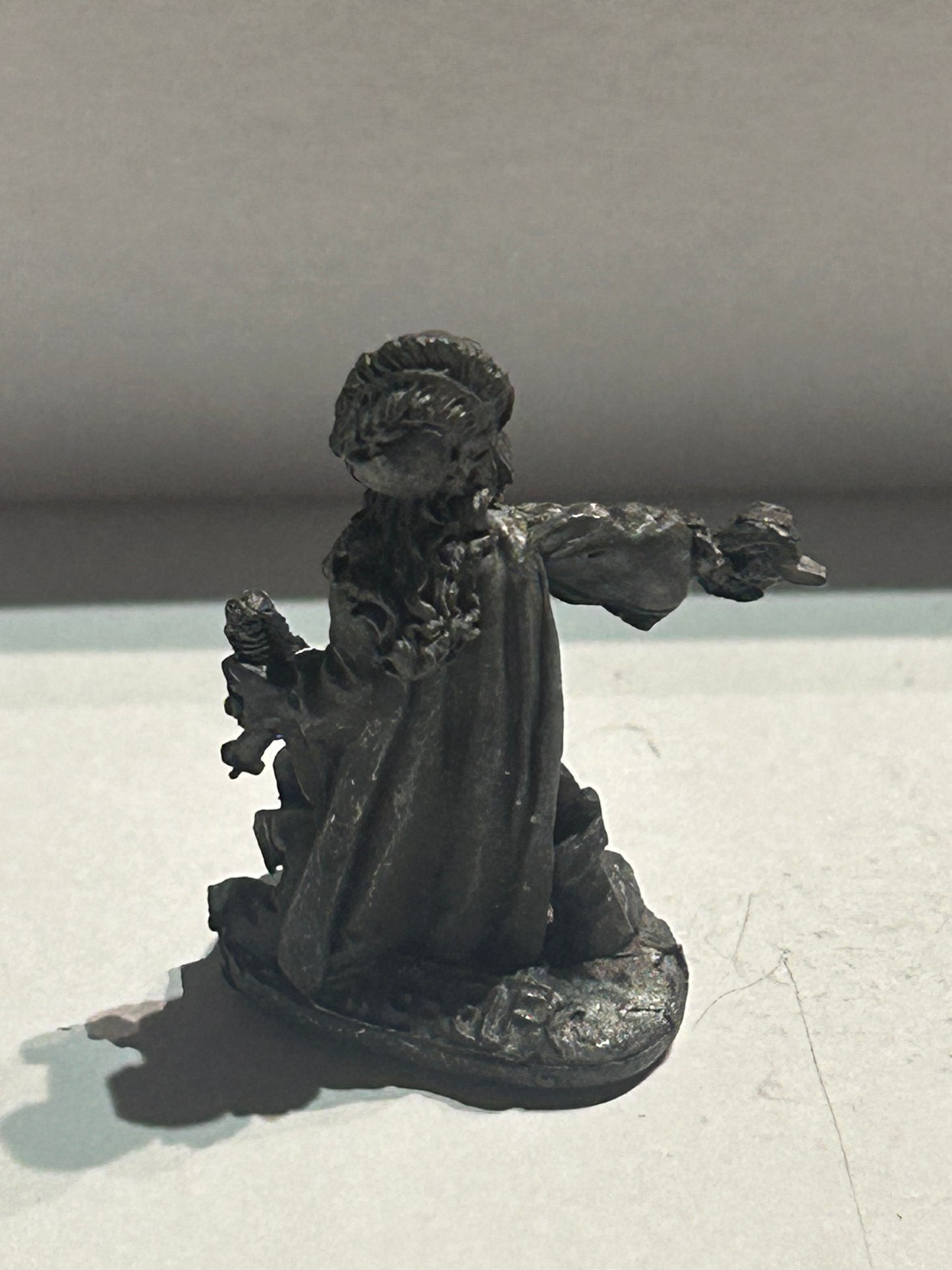 Citadel Miniatures, C08 High Elves, High Elf mage Thief