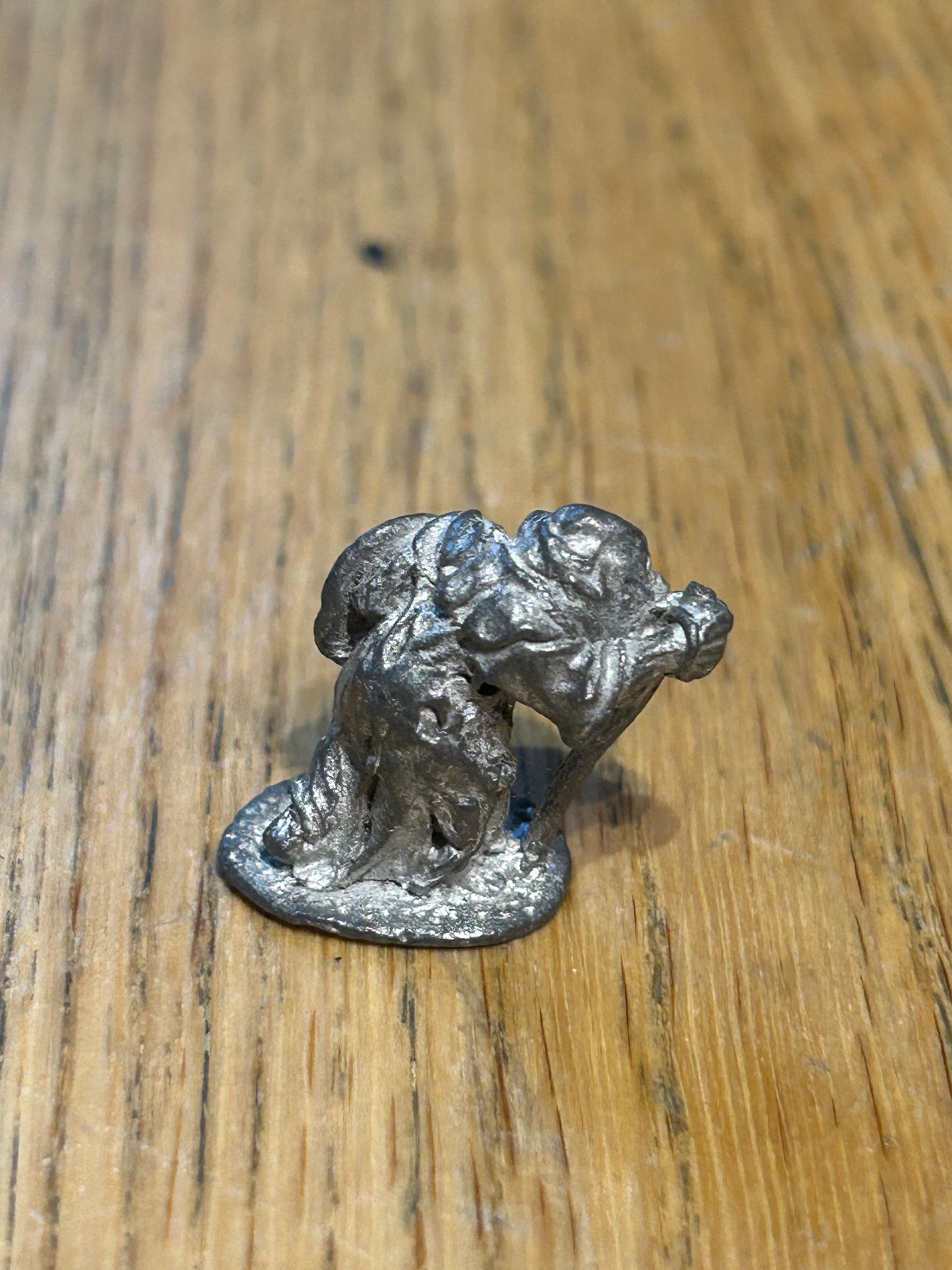 Warhammer Citadel Games Workshop C13 Night Goblins with spear and shield (spear has broken off)