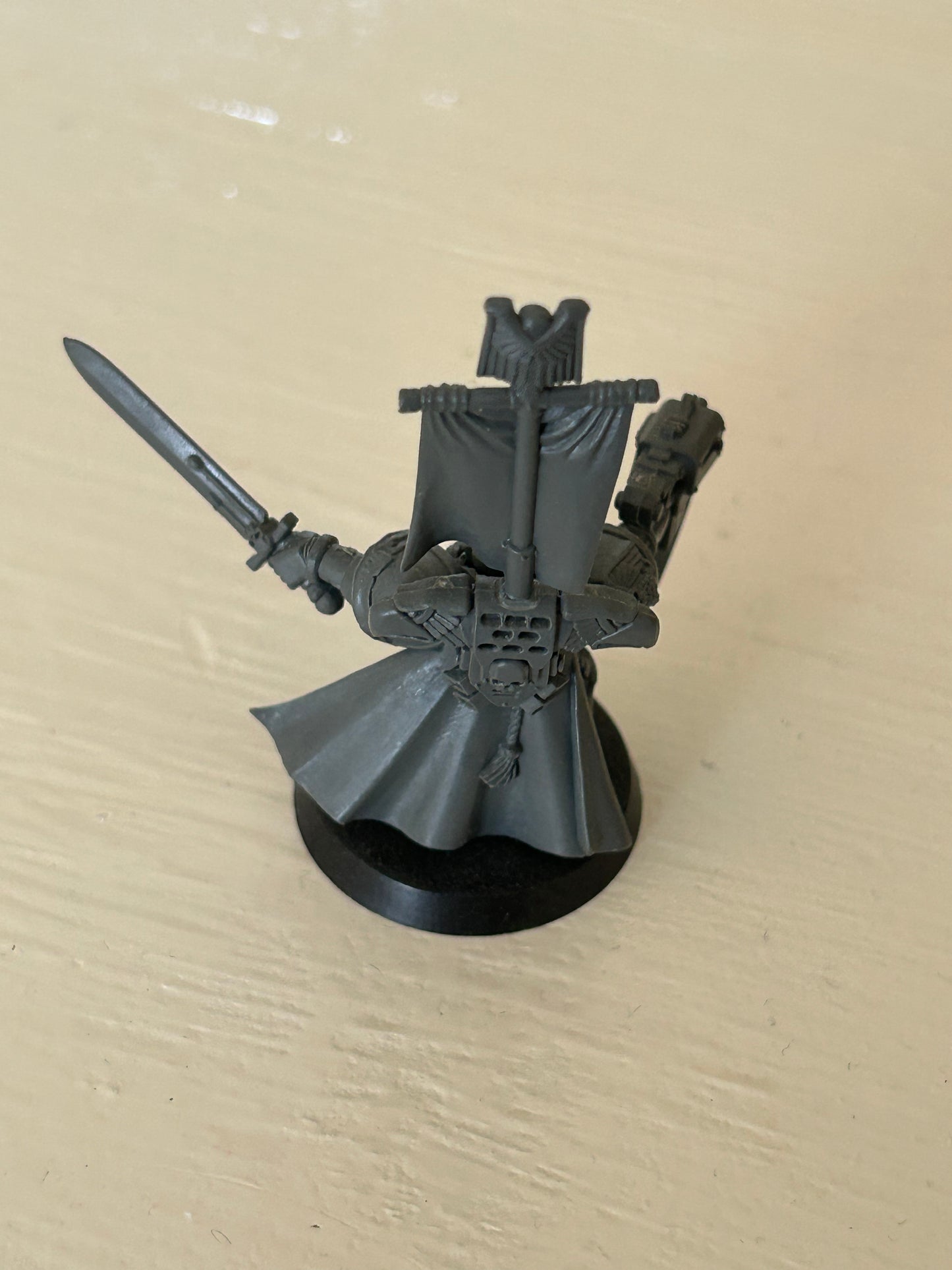 Warhammer 40k space marine captain plastic