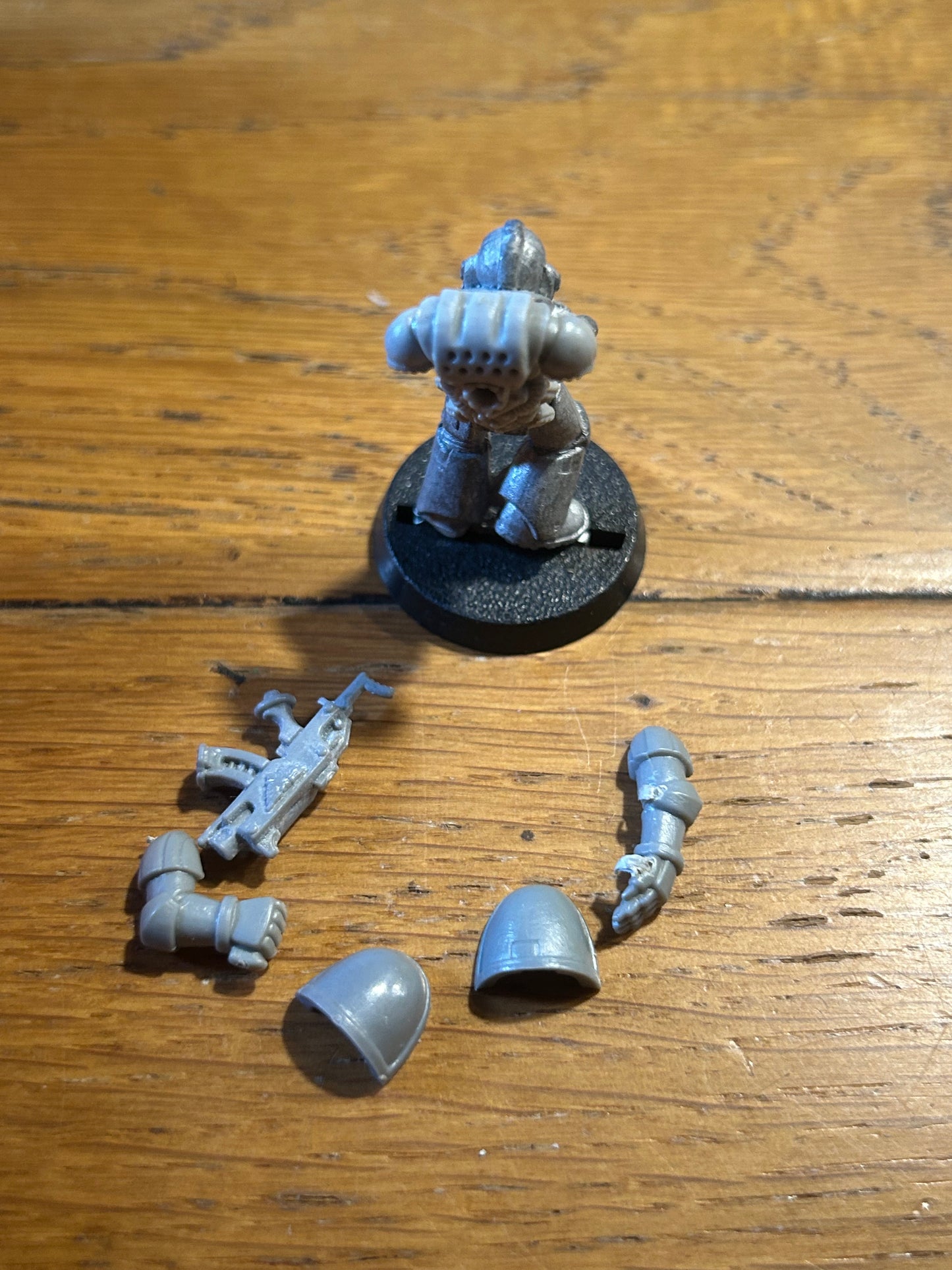 Classic Space Marine - tactical marine Warhammer 40K Metal