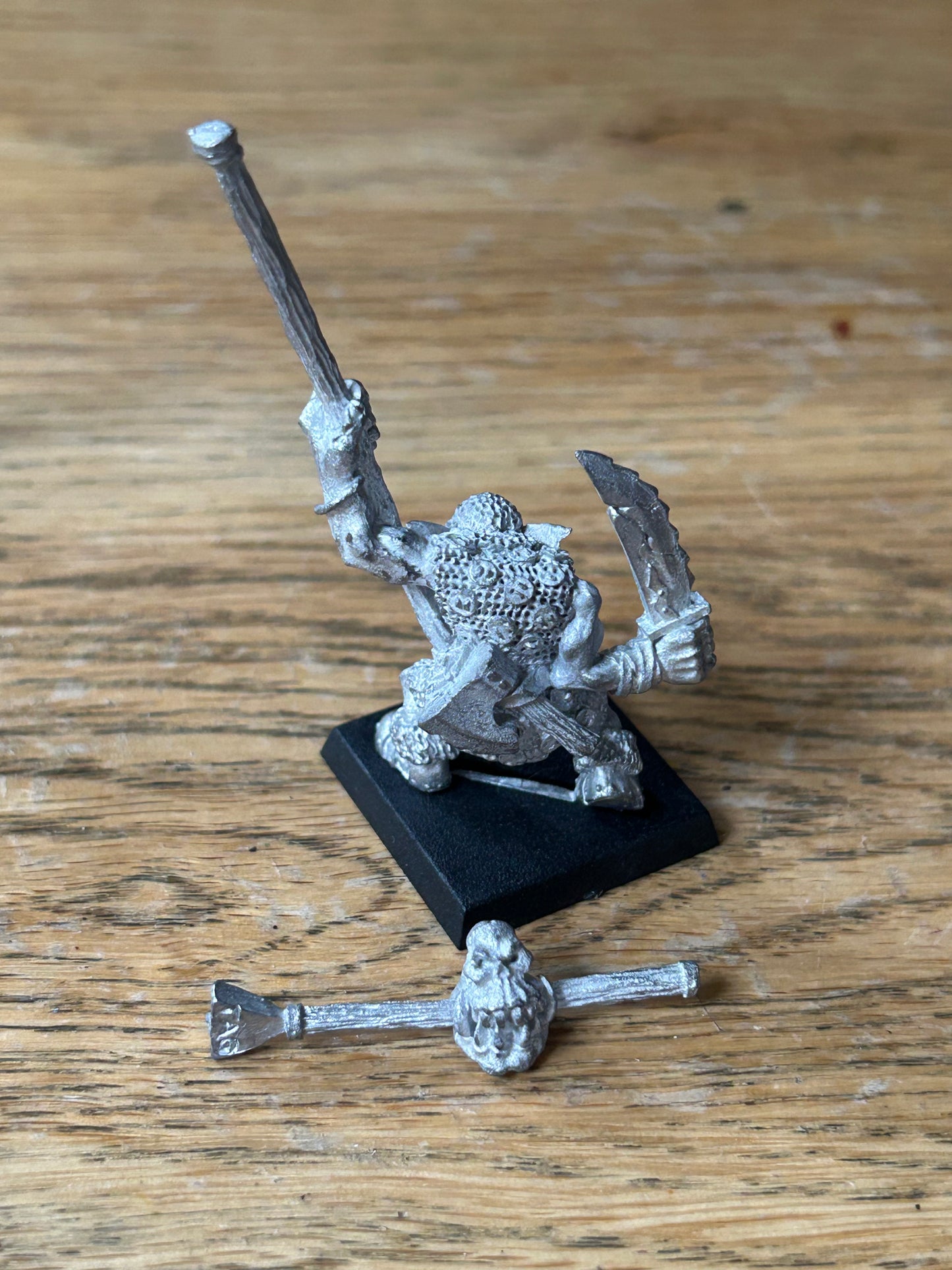 Warhammer fantasy orcs orc standard bearer