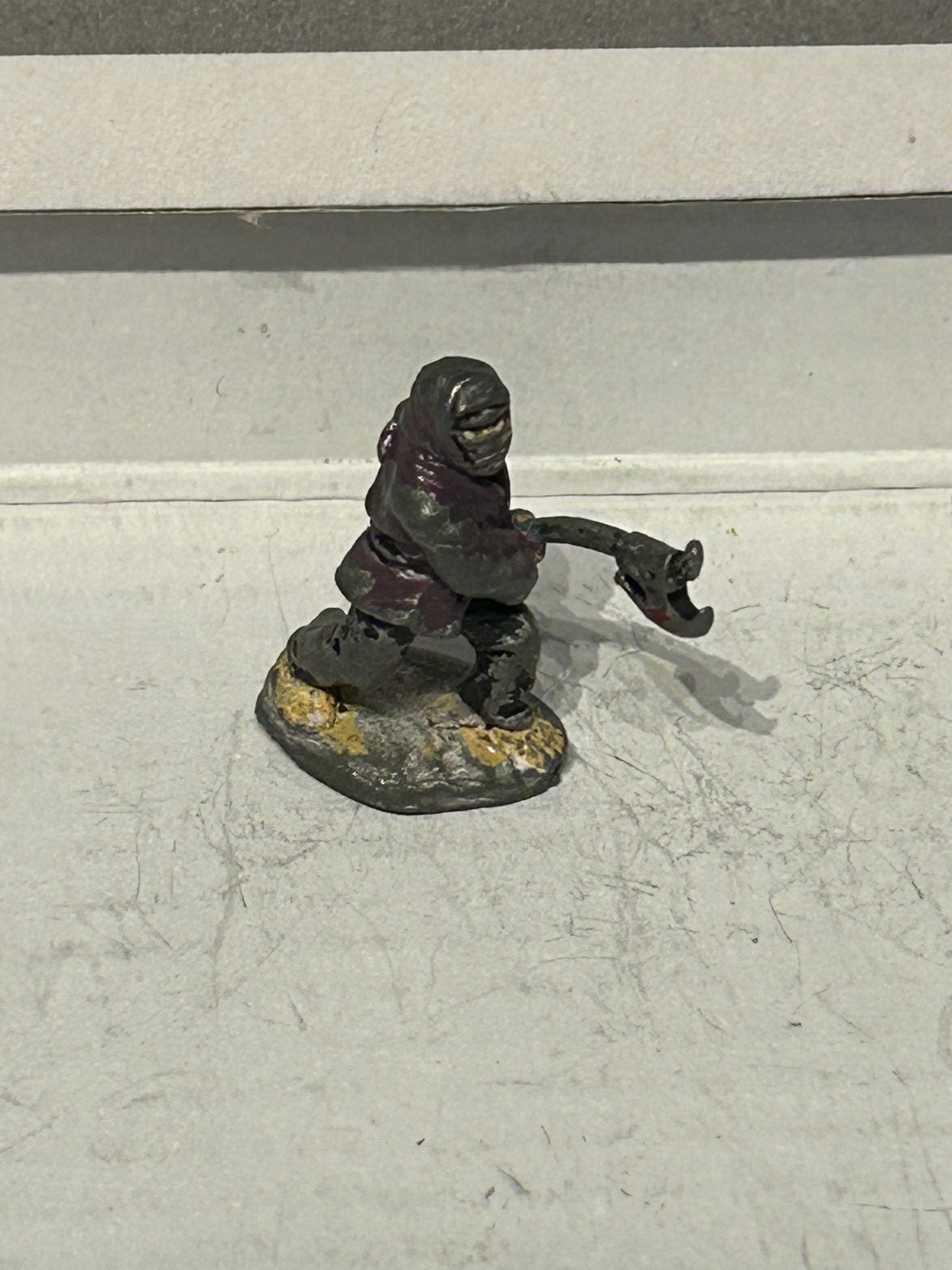 Games Workshop Citadel C05 Monk with axe