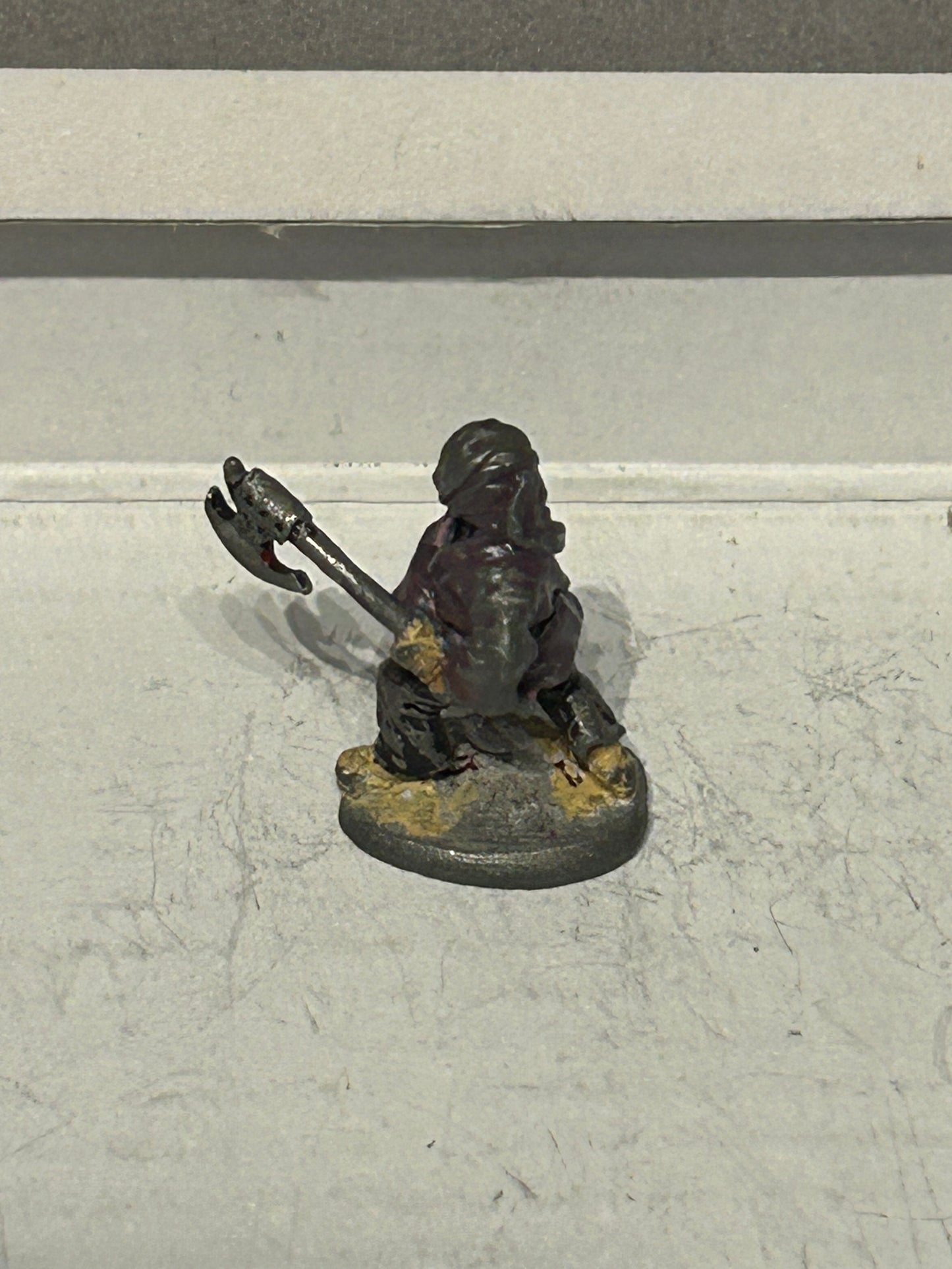 Games Workshop Citadel C05 Monk with axe