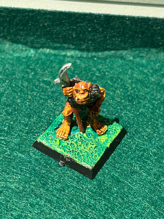 Citadel Warhammer fantasy classic 80s C15 Orc boy with spear