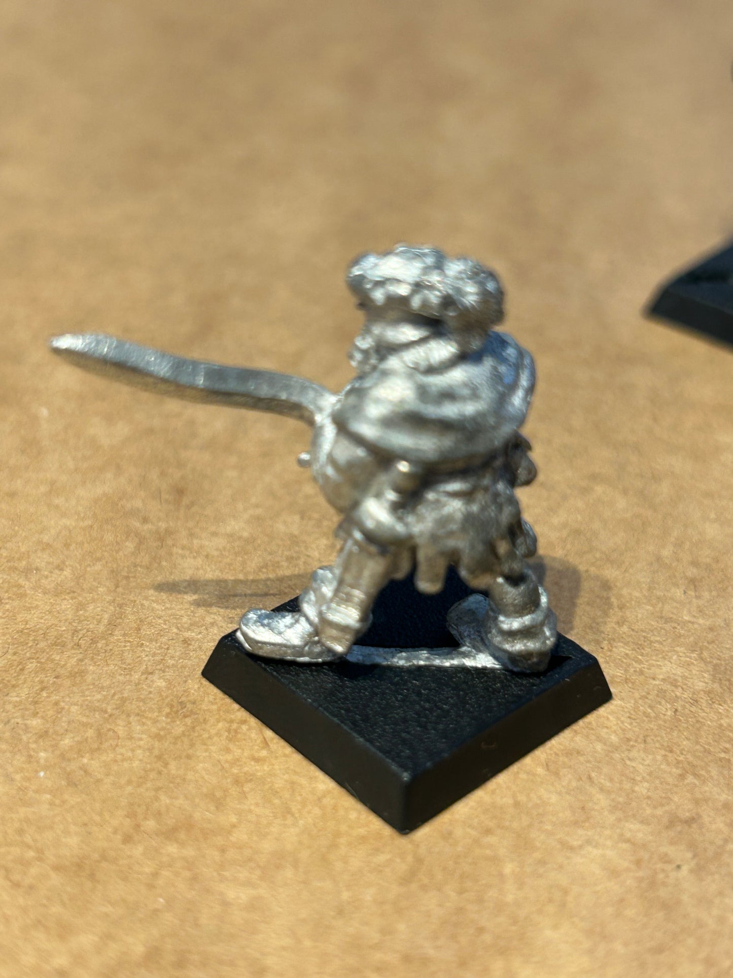 Citadel F2 Fighter Mercenary Captain Bretonnia Warhammer Figure Fighters New