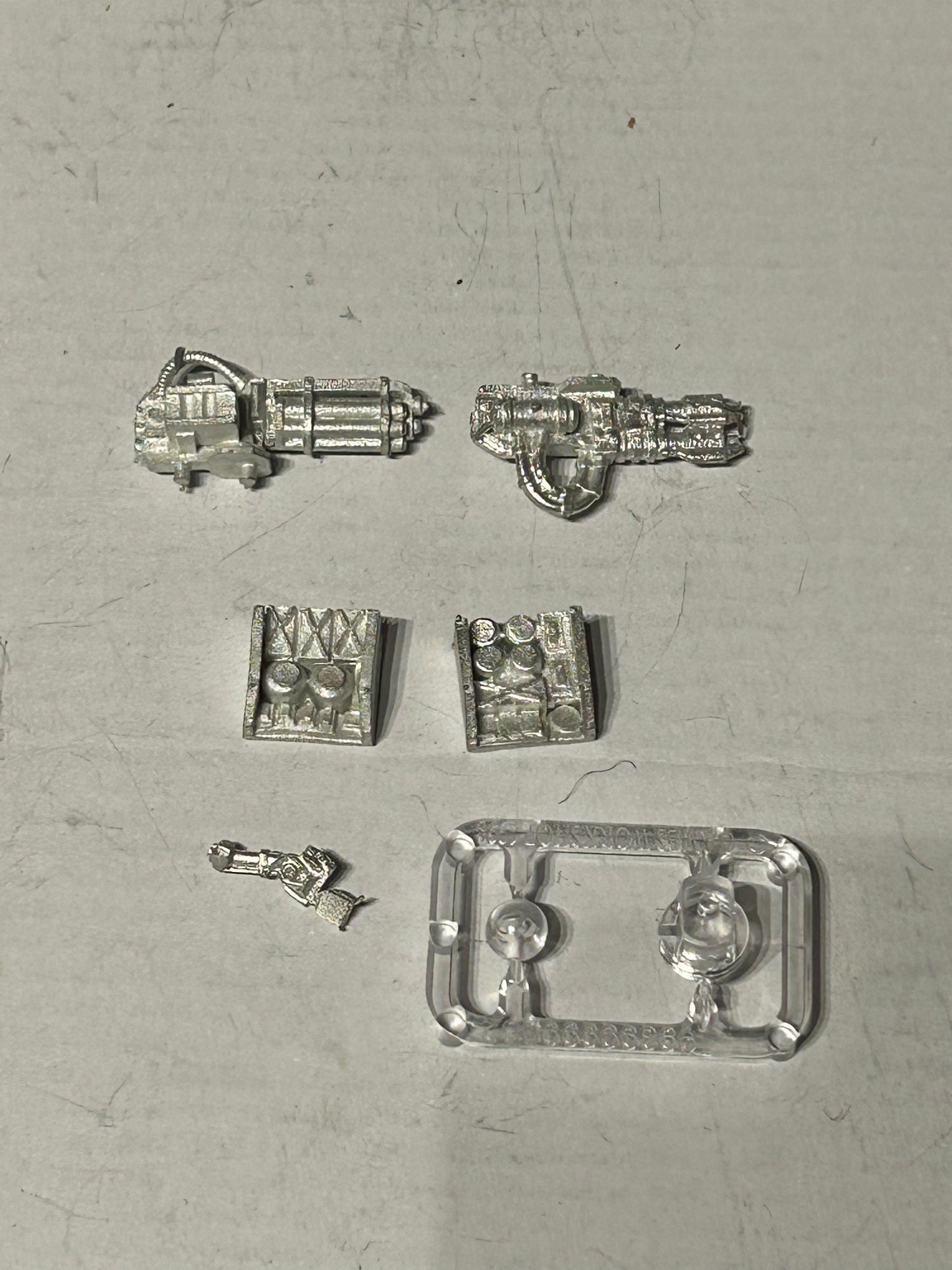 WARHAMMER 40K War Game Bits SPACE MARINE LANDSPEEDER WEAPONS