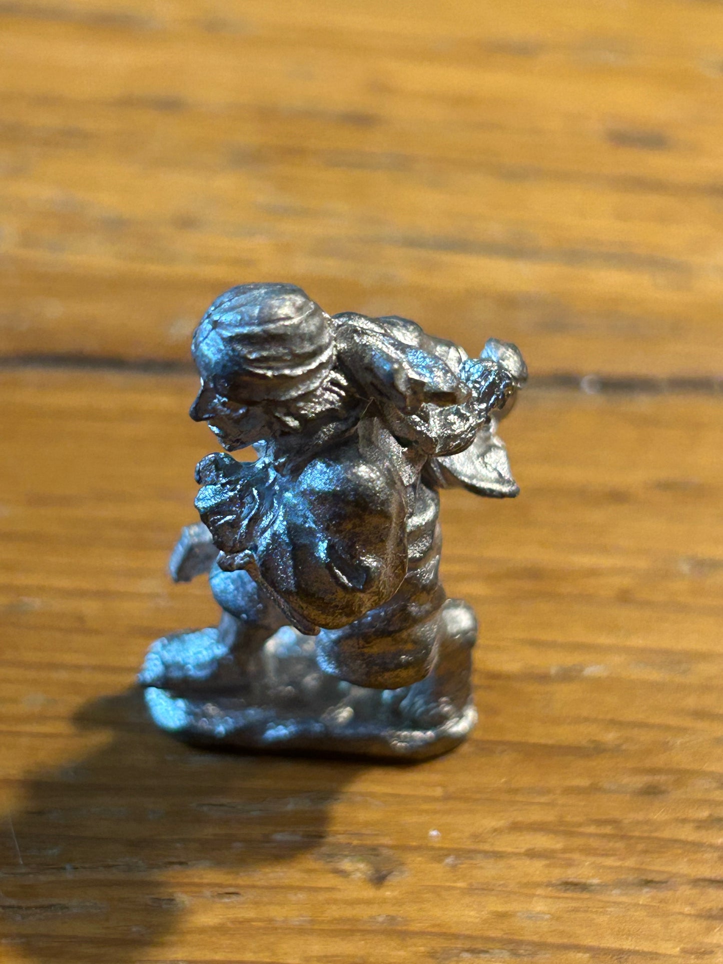 Foundry casting of Citadel Warhammer 80s pre-slotta C04 Thief Pirate Rogue