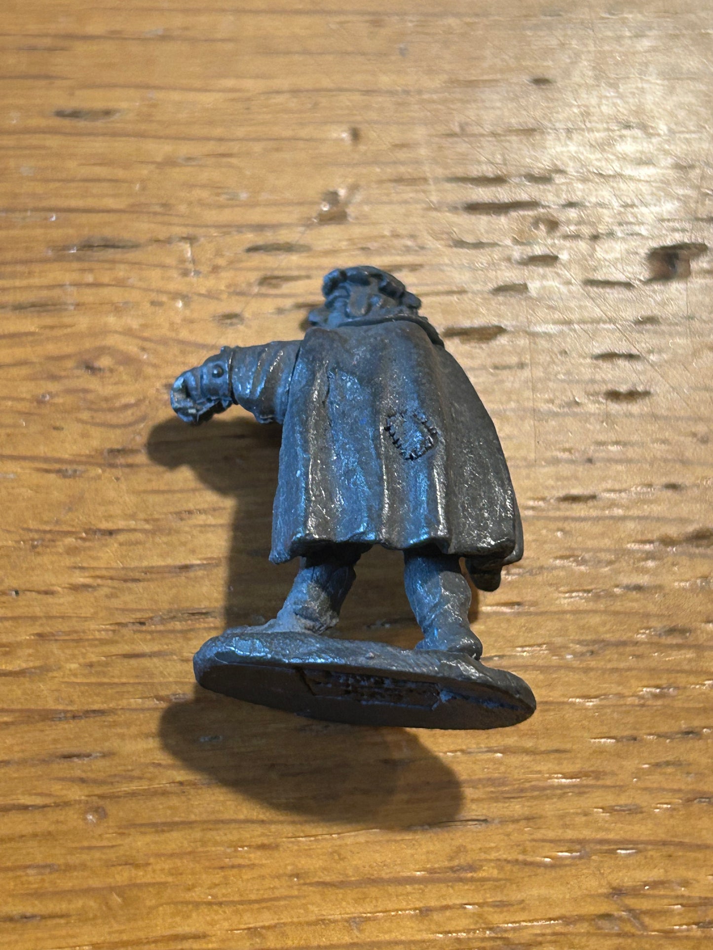 Citadel C04 Cutthroat Rogue Empire Villager Warhammer GW WFRP OOP