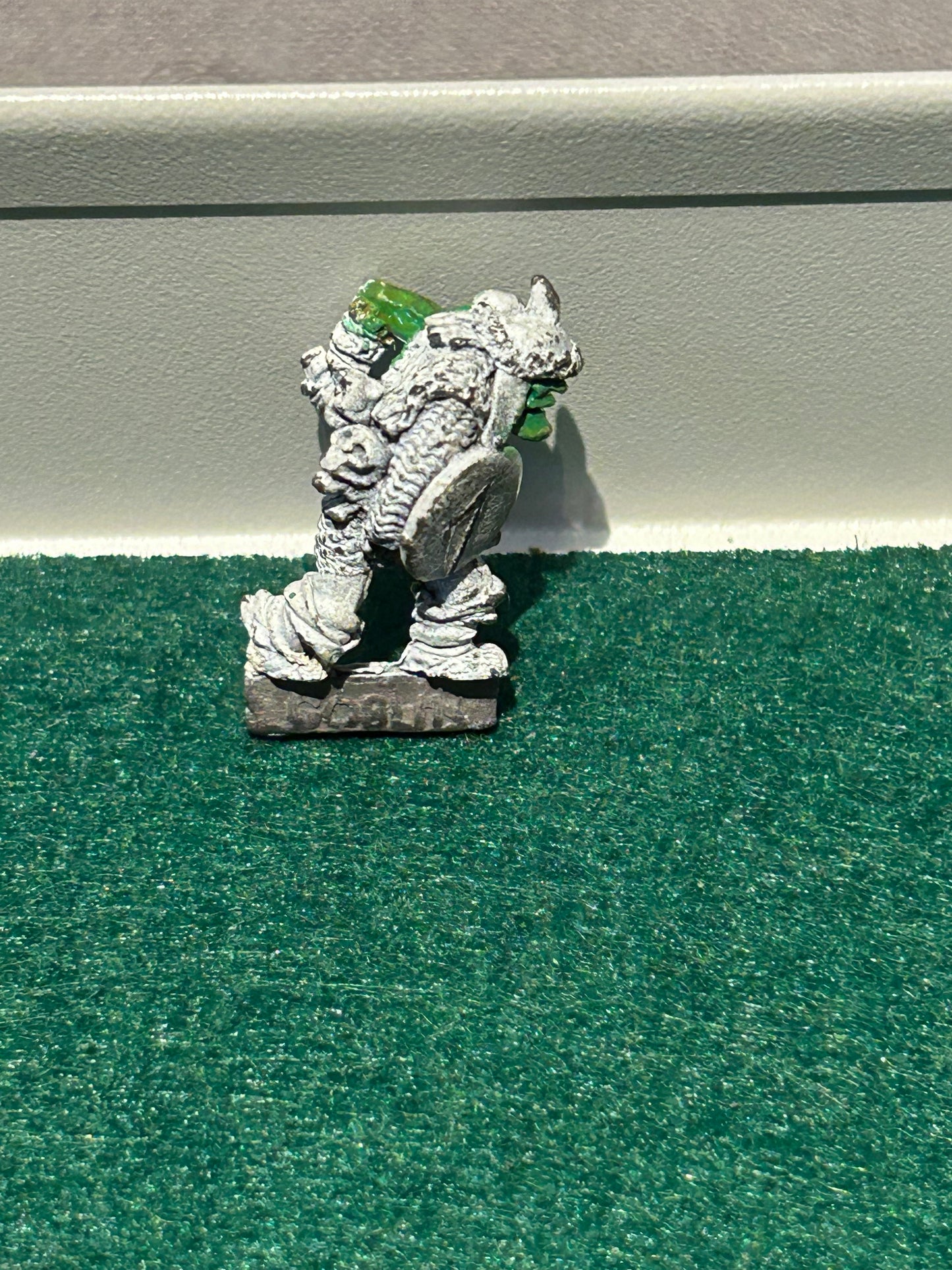 Warhammer fantasy goblin with sword and shield