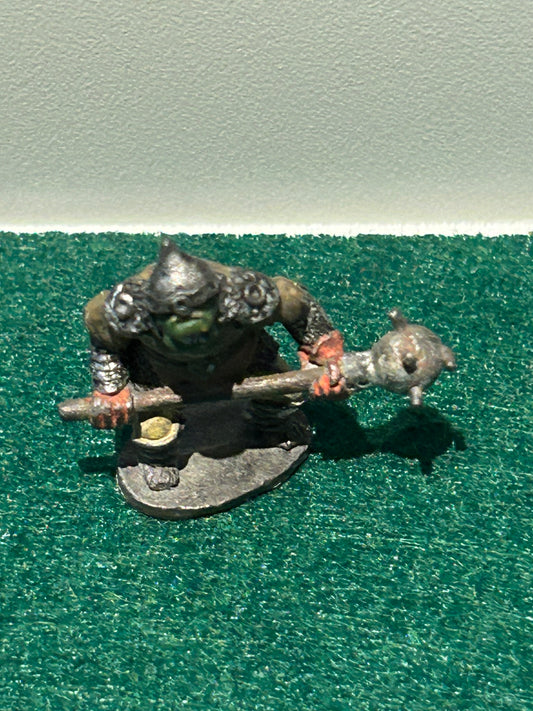 Warhammer fantasy orcs chronicle orc with double handed mace