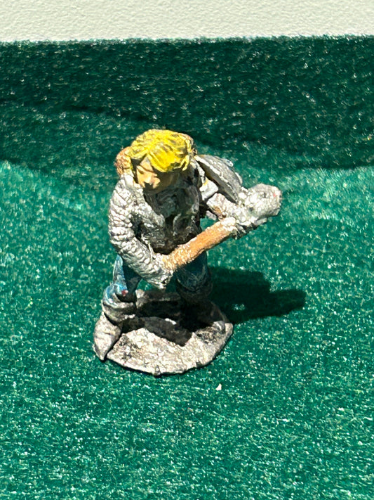 Citadel Pre Slotta - Warhammer - Fantasy Adventurers FA3, Cleric w/ Cross 1982 B