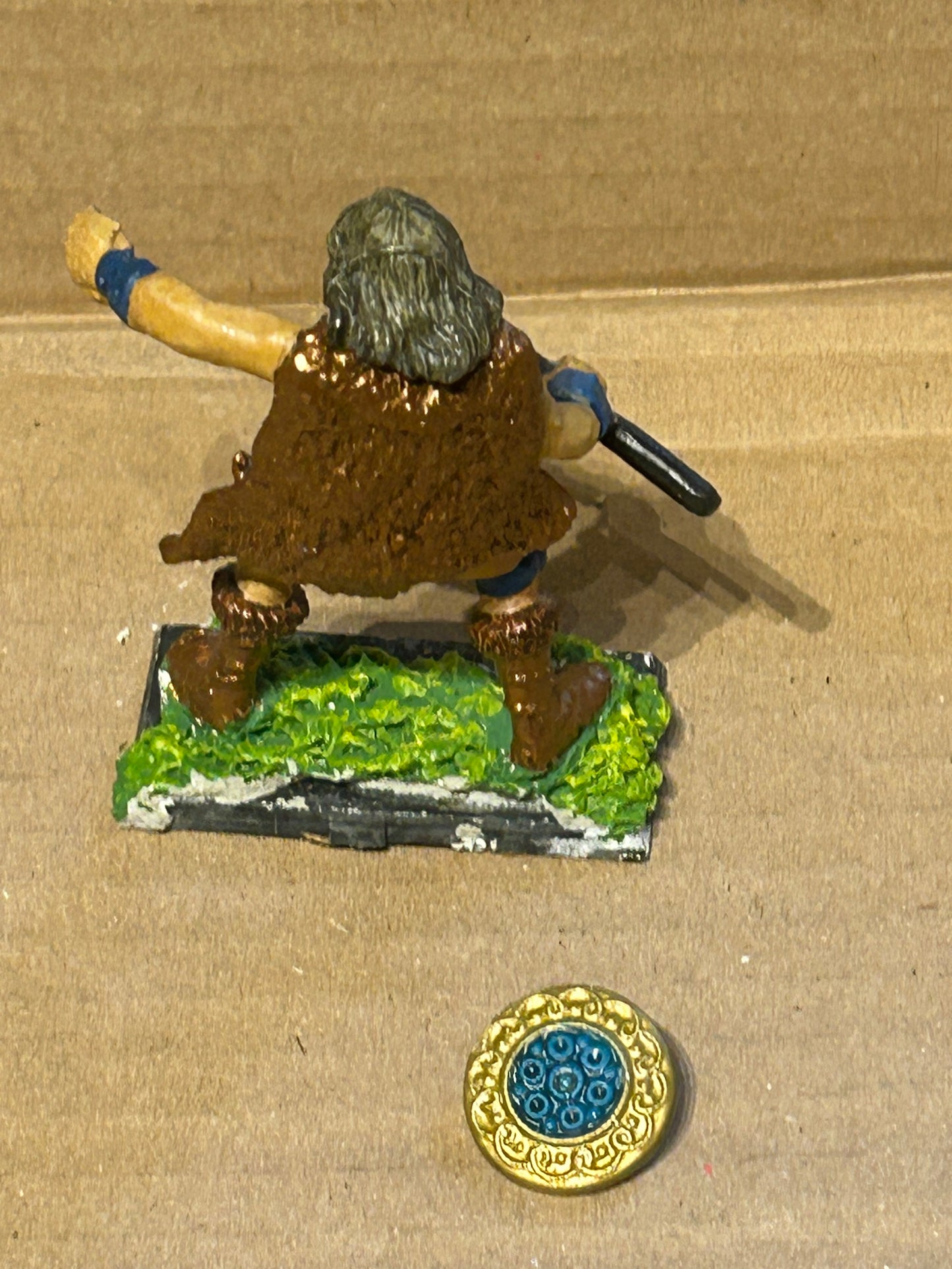 Preslotta giant converted (button for shield which covers the missing part of the hand) possibly ral partha of grenadier