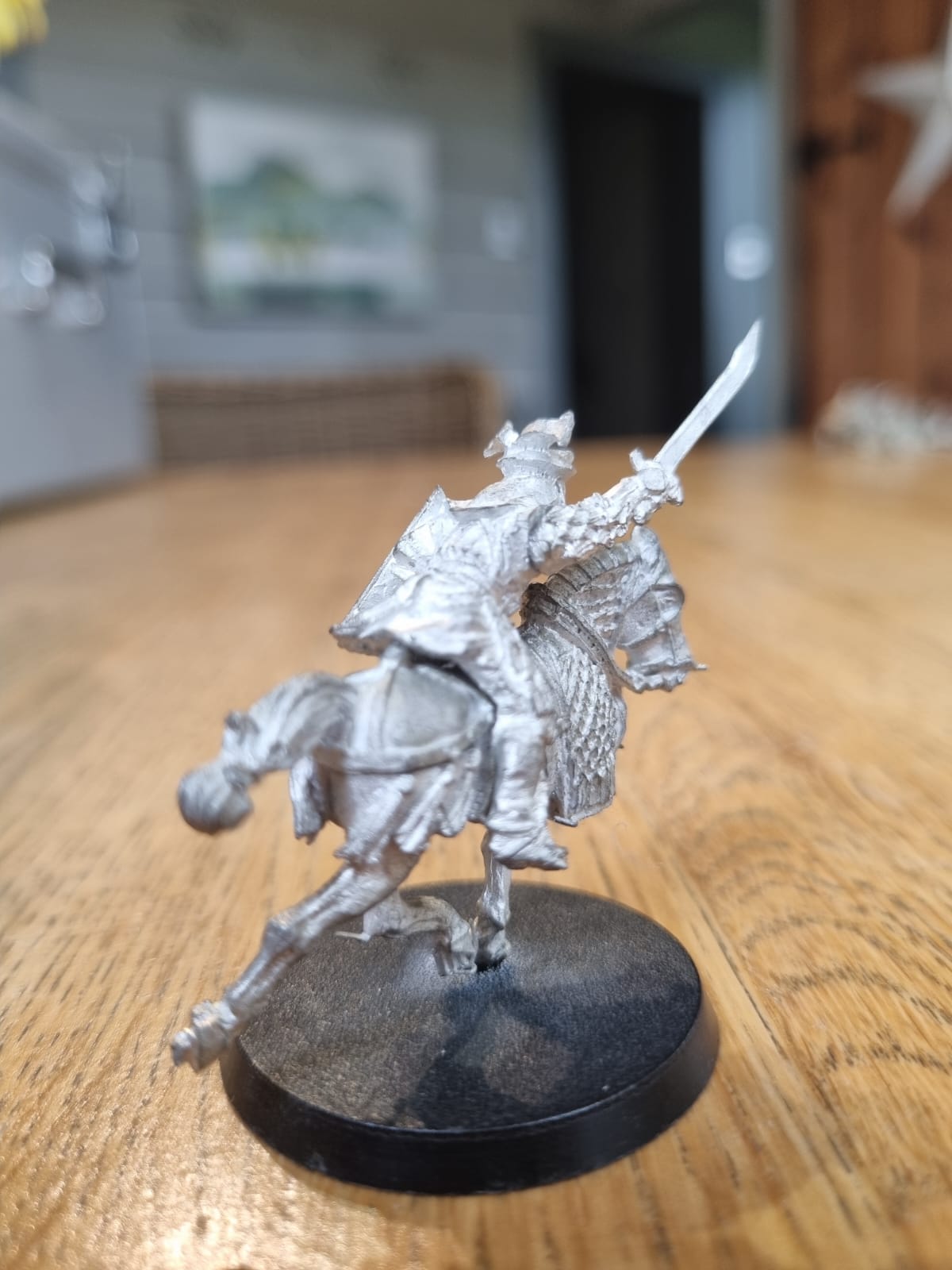 WARHAMMER LOTR - EASTERLING KATAPHRAKT KNIGHT MOUNTED (METAL)