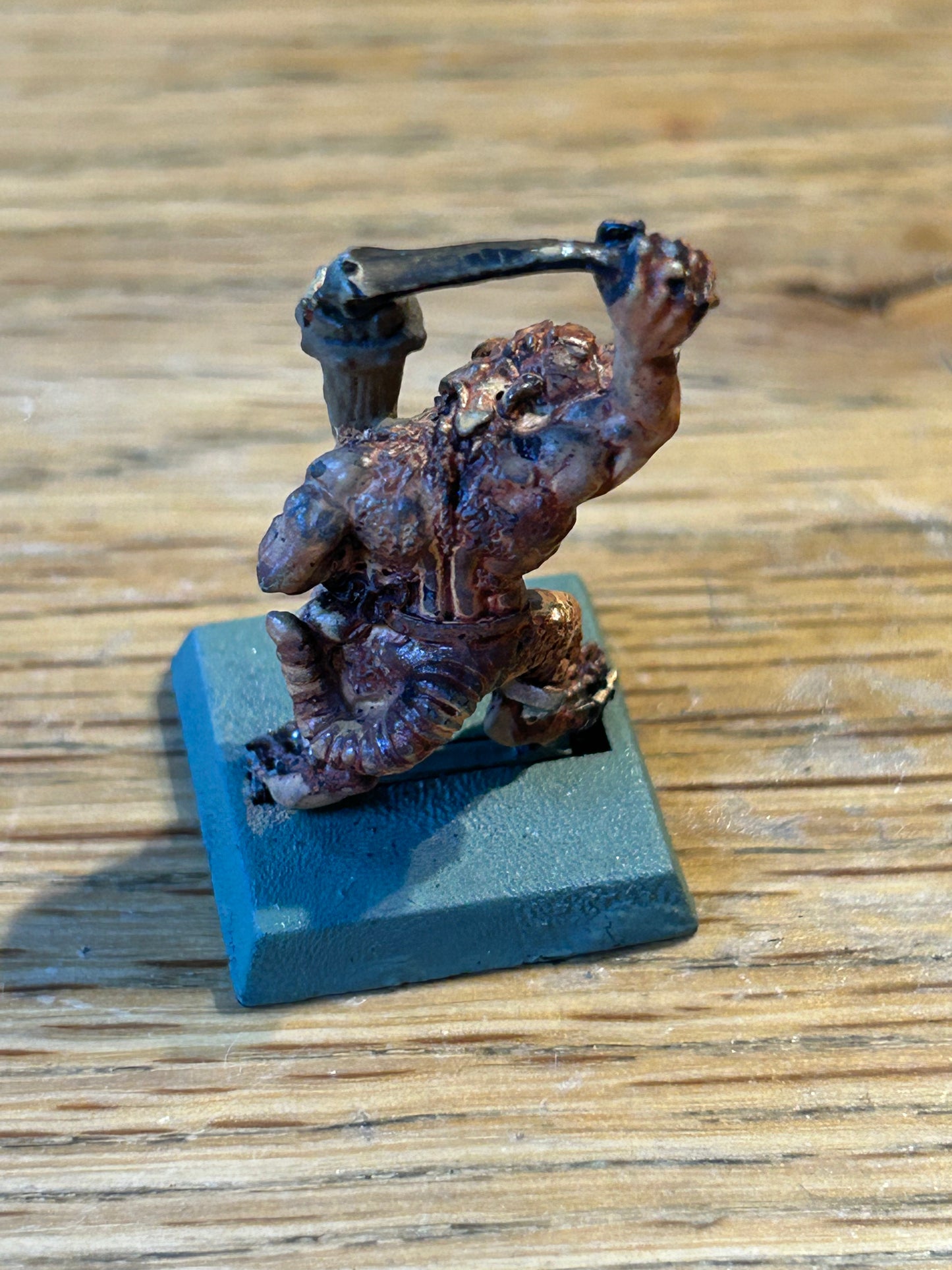 Warhammer fantasy skaven slave with sling