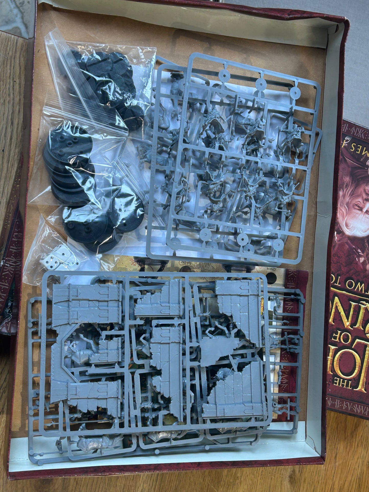 Games Workshop LotR Two Towers Boxed Set 2002 Strategy Battle Game (complete except for the missing rule book)
