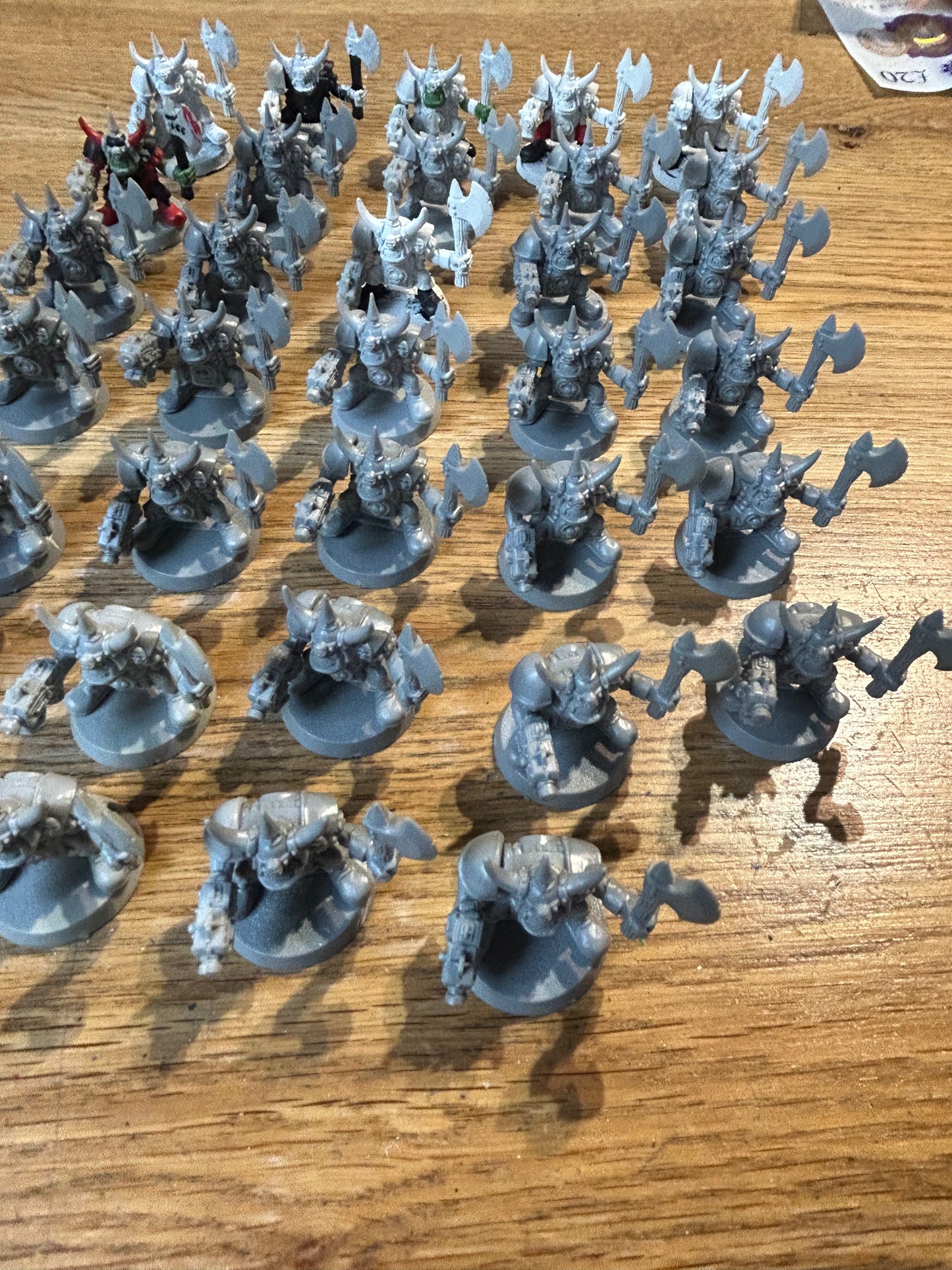 Warhammer 40k plastic monopose goff boyz x 33