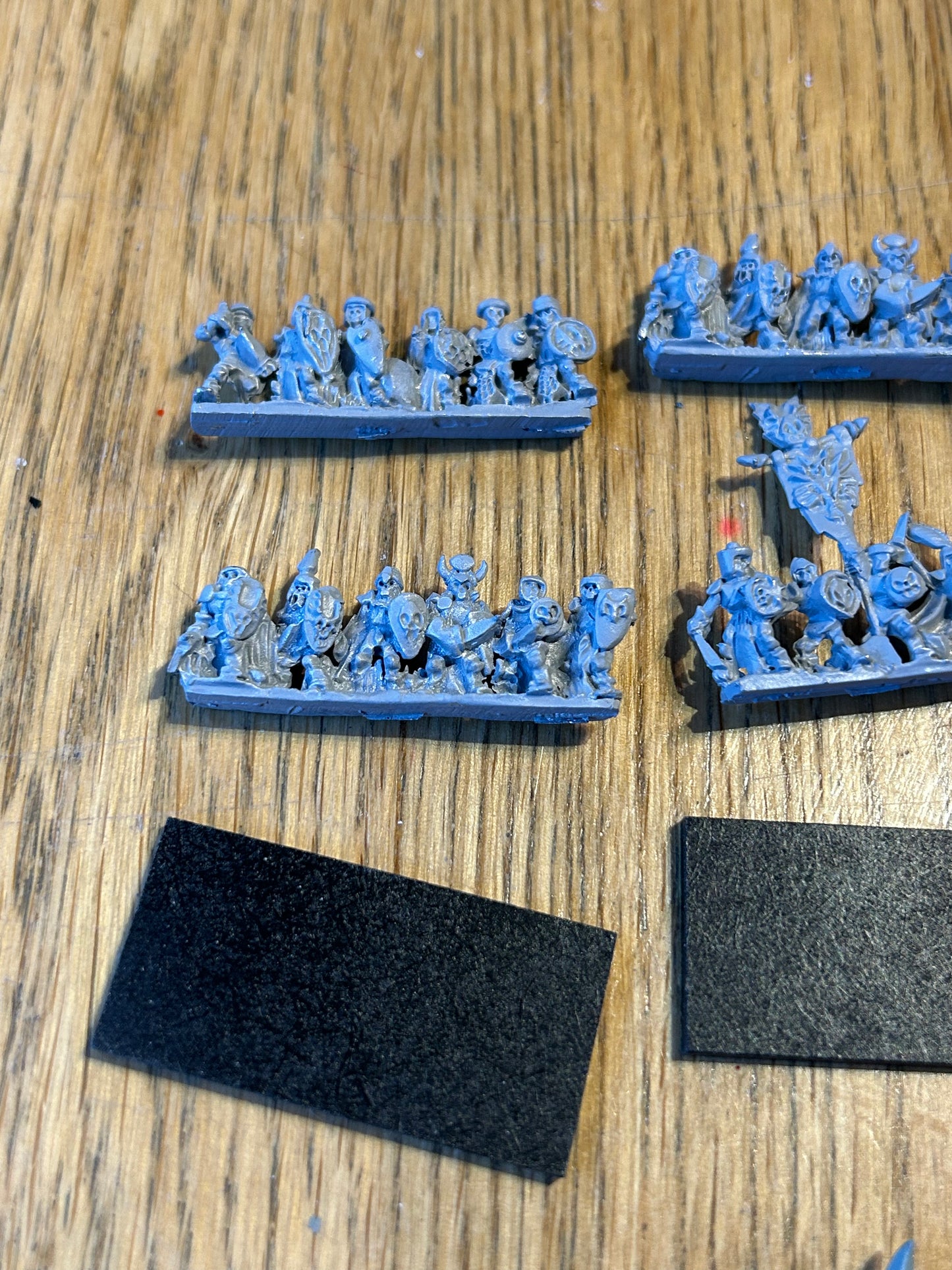 Vampire Counts Grave guard x3 bases including command - 10mm - Warmaster - UNPAINTED