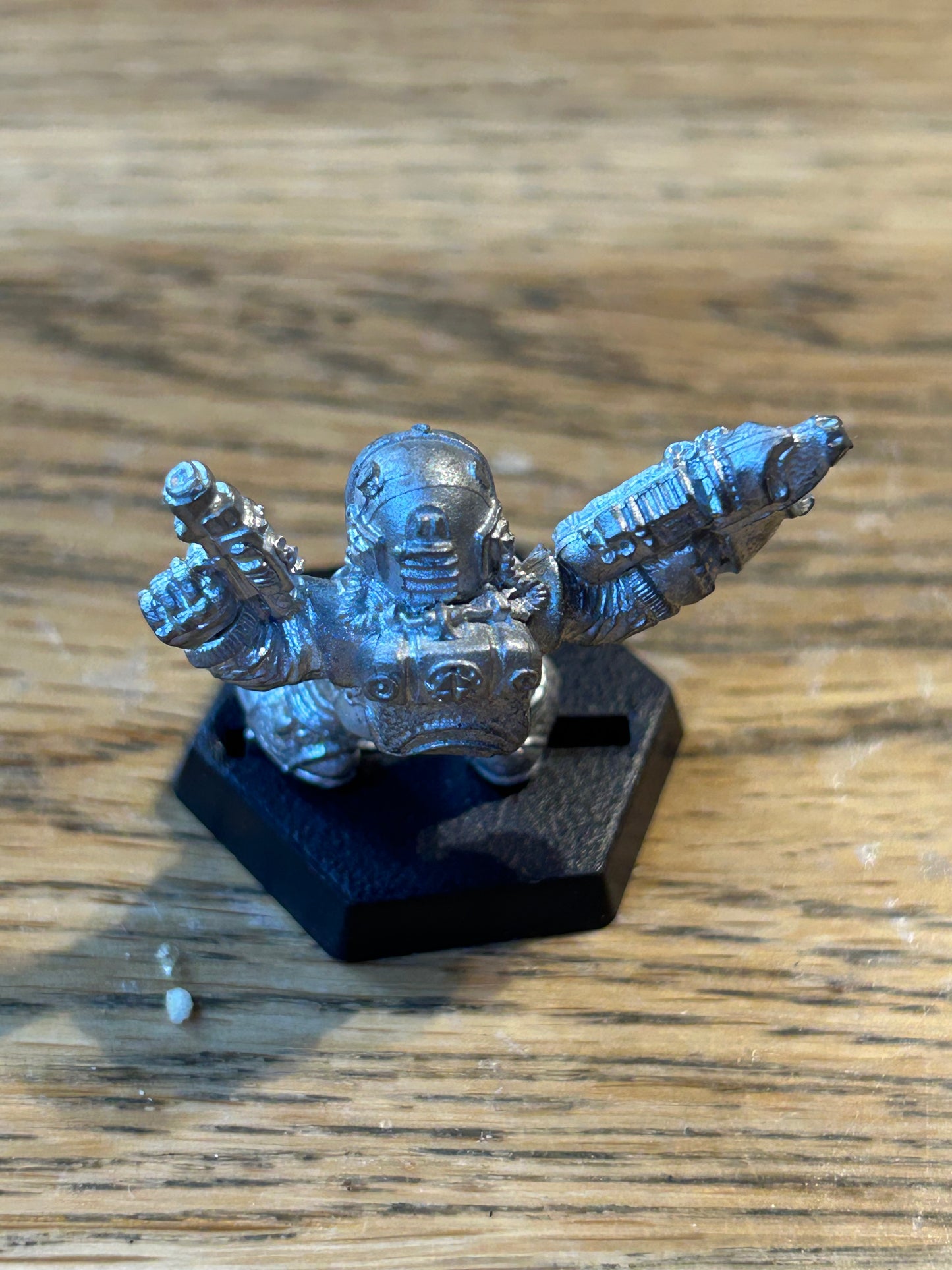 Warhammer 40k Rogue Trader Squat Iron Claw Gol Orta - Metal